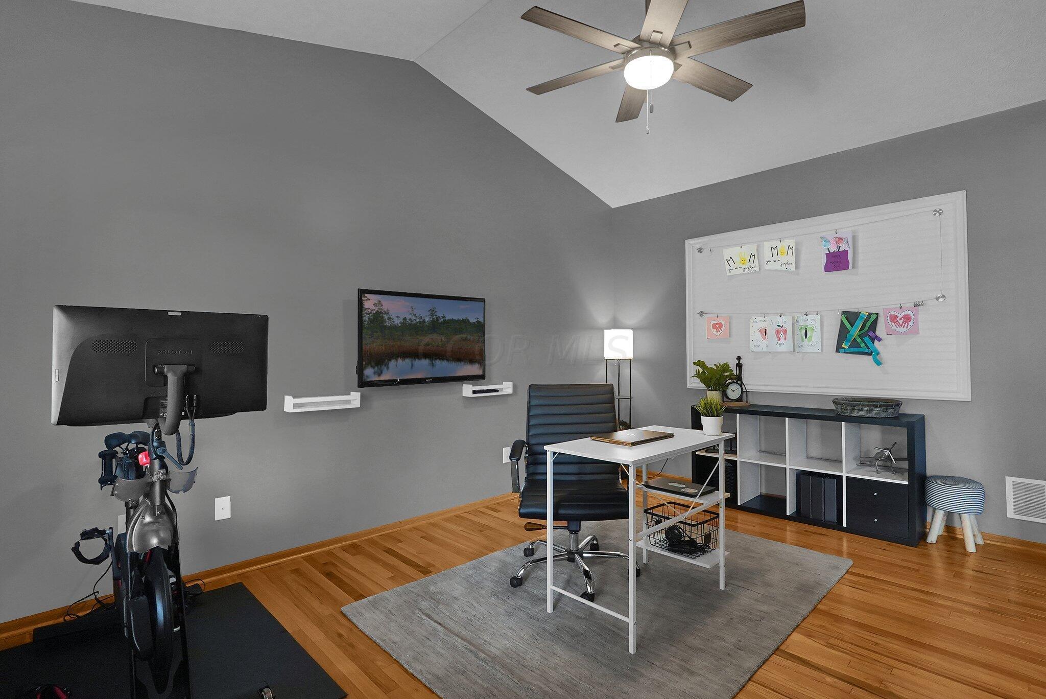 11801 Bridgewater Drive