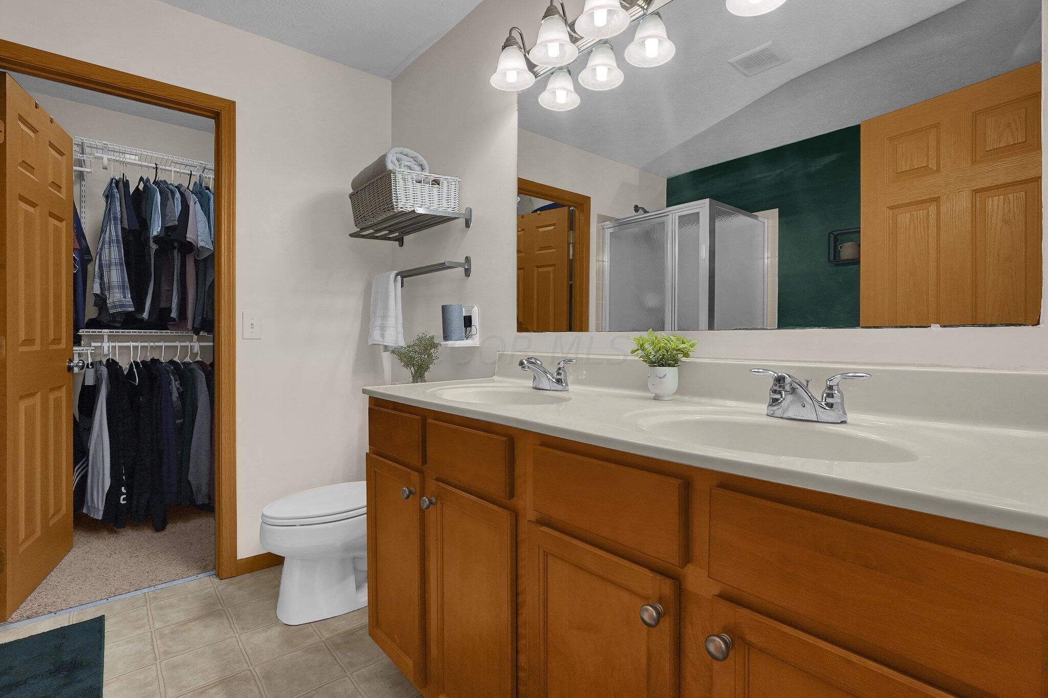 11801 Bridgewater Drive