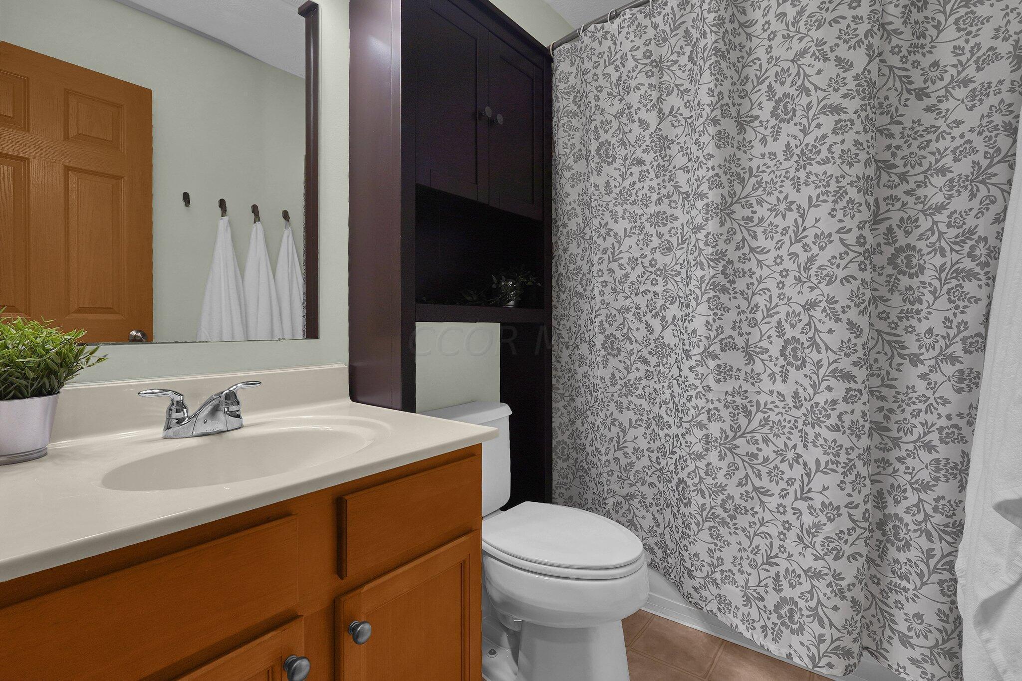 11801 Bridgewater Drive