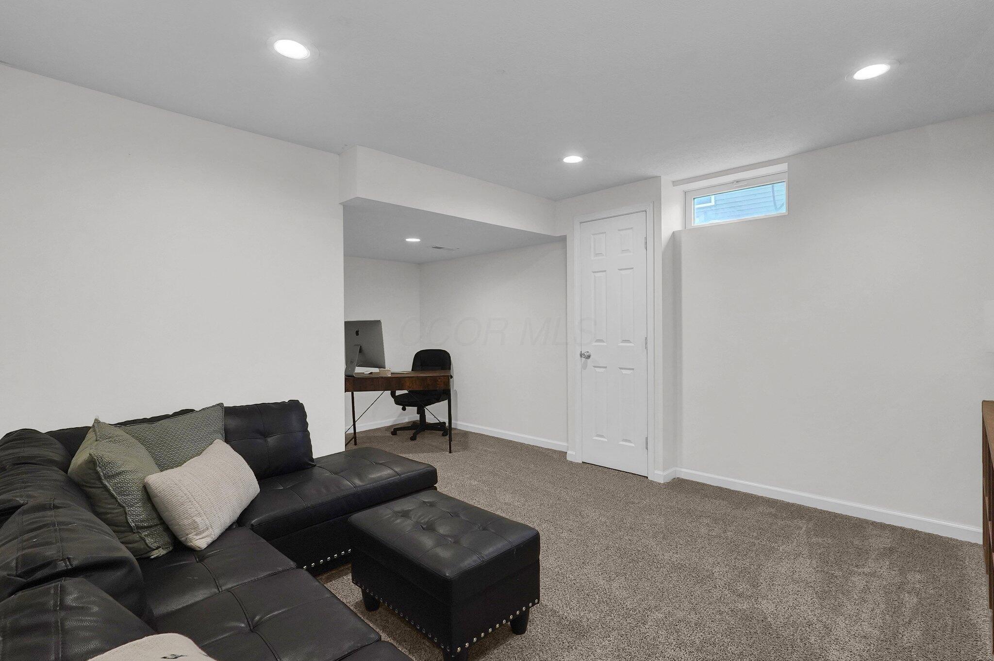 1530 Plowington Drive