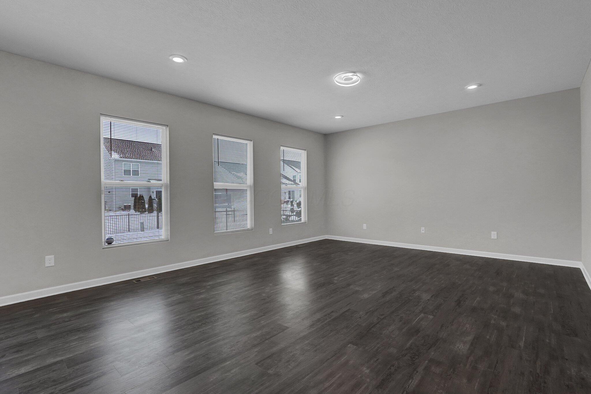 6855 Valkenier Parkway