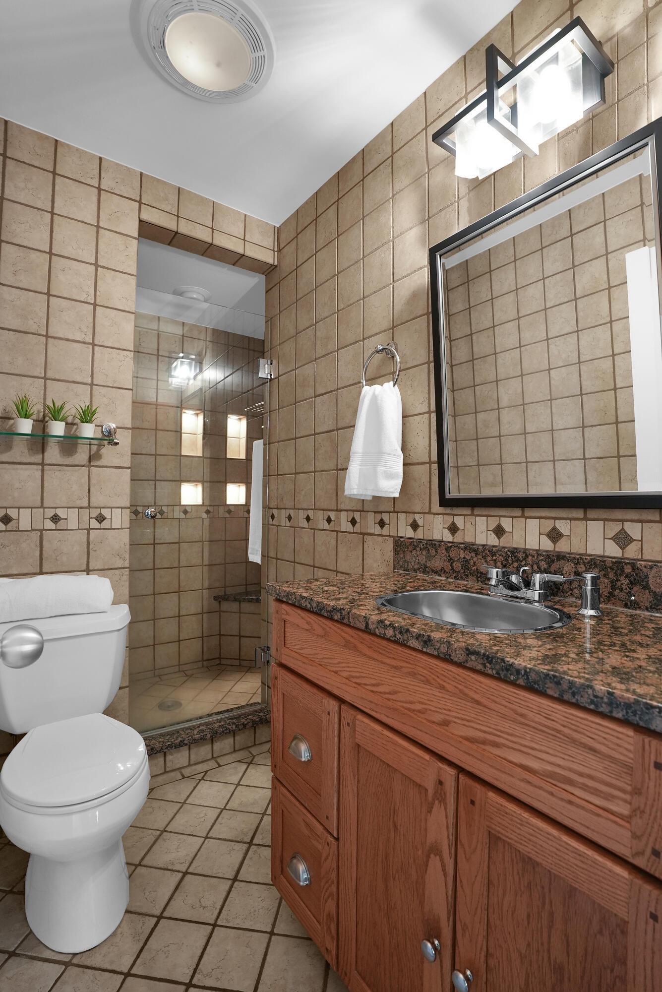 2799 Chateau Circle, 52