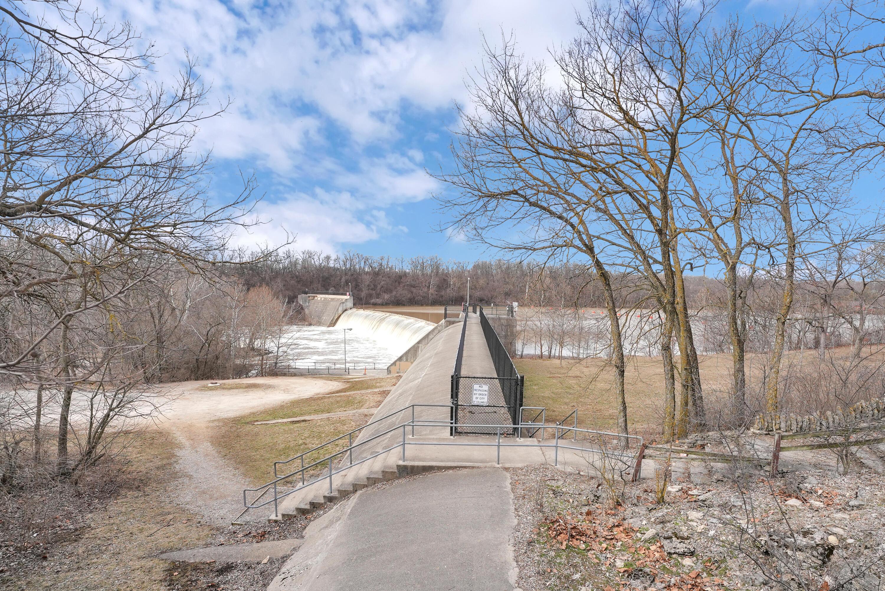 2799 Chateau Circle, 52