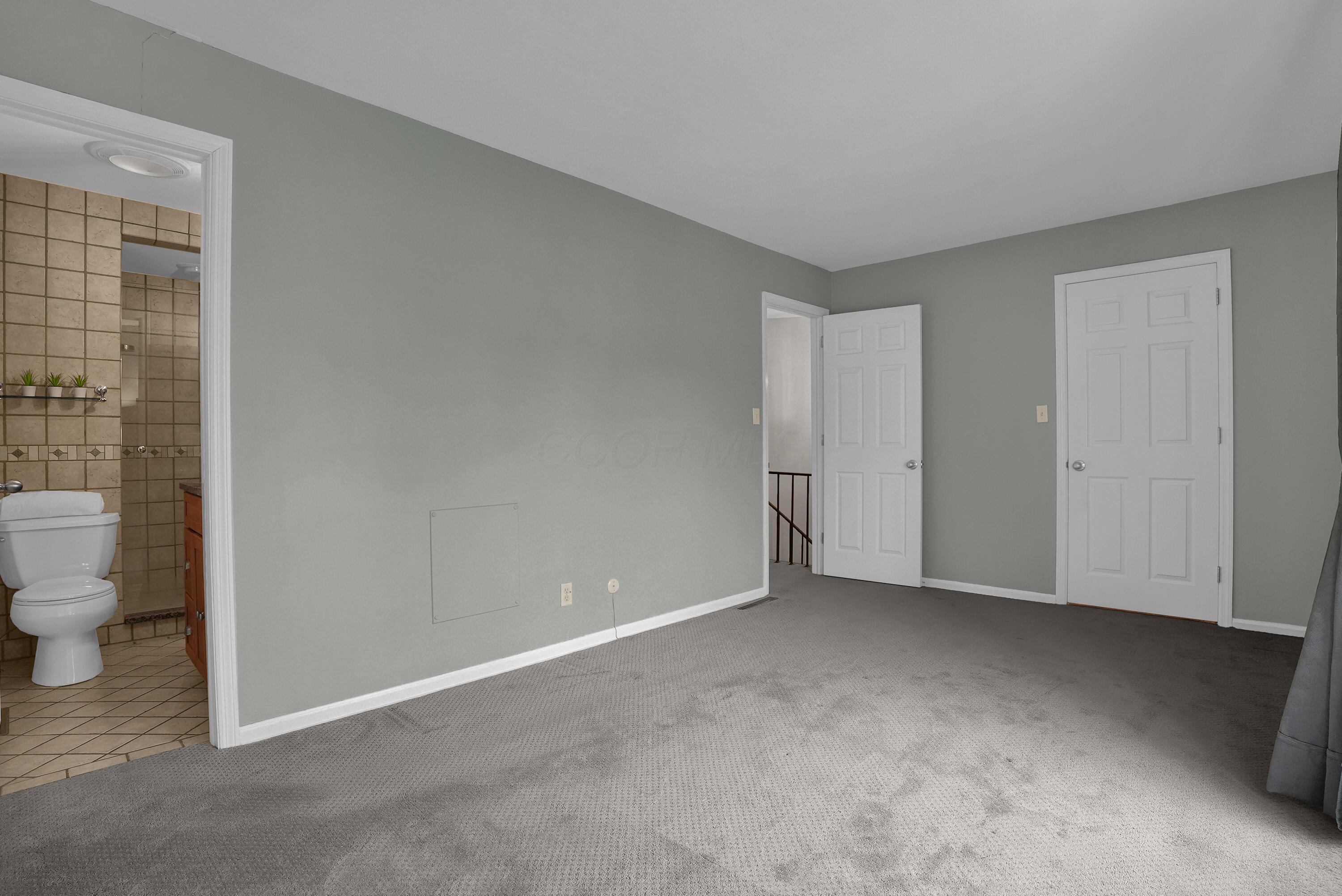 2799 Chateau Circle, 52