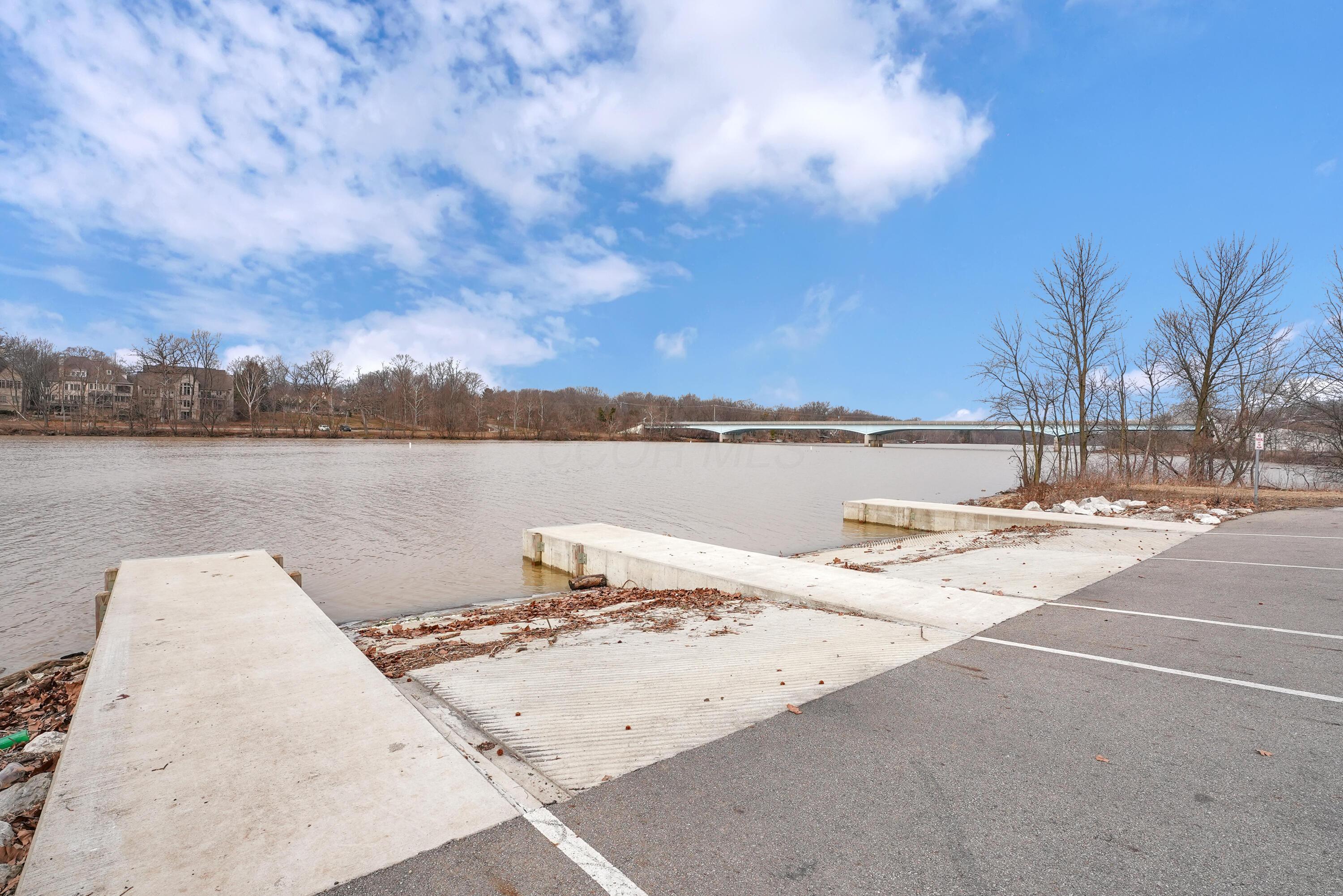 2799 Chateau Circle, 52