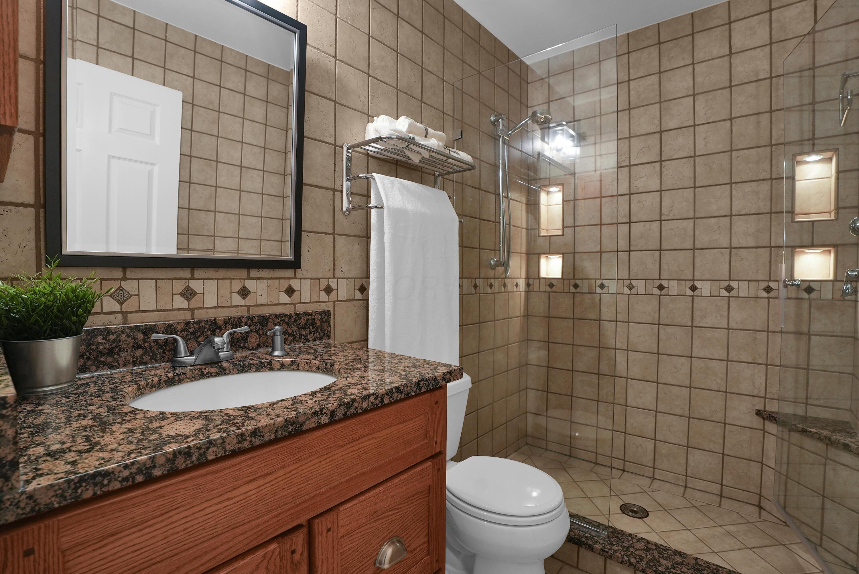 2799 Chateau Circle, 52