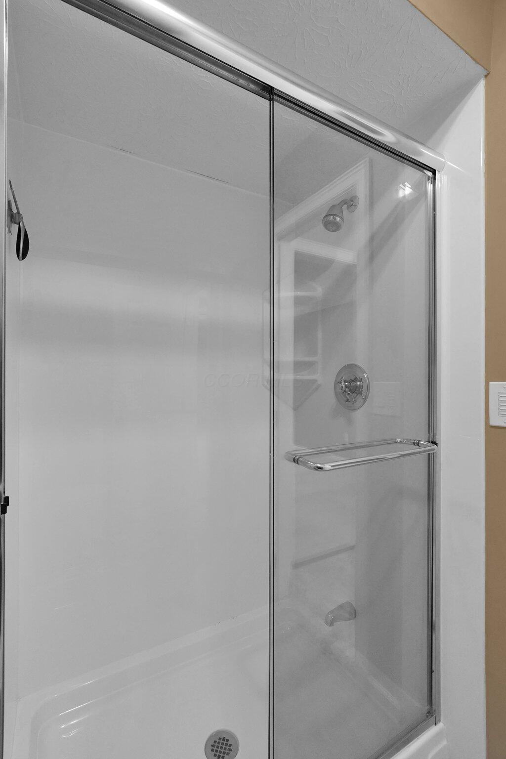 882 Helenhurst Court