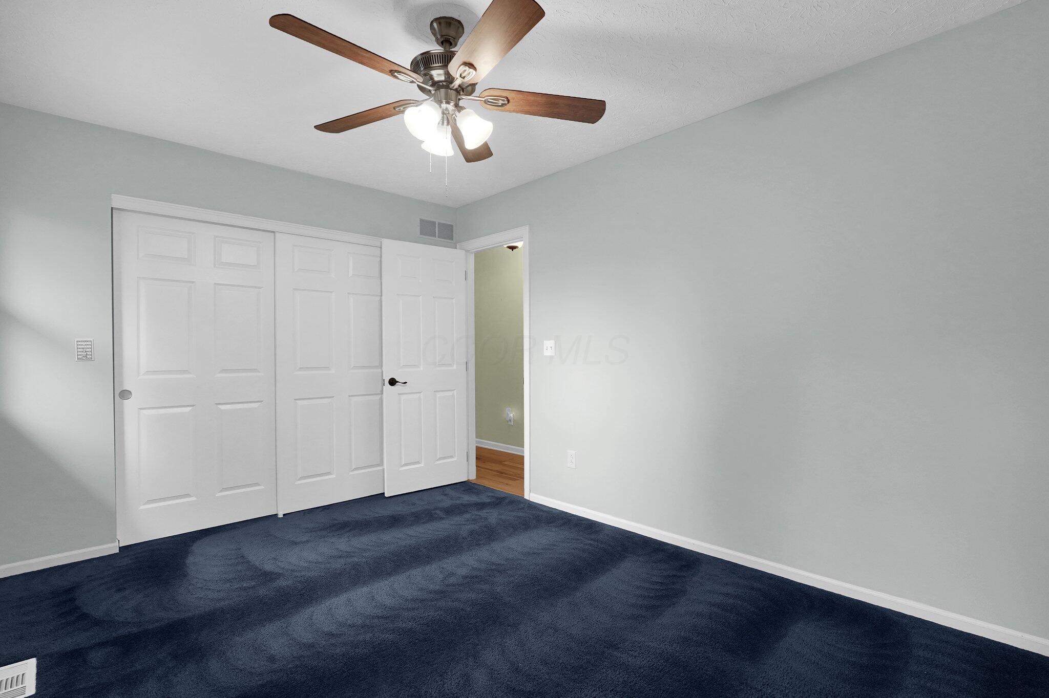 882 Helenhurst Court