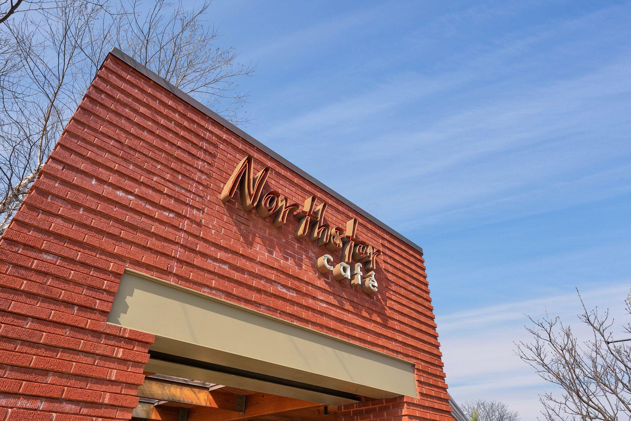 882 Helenhurst Court