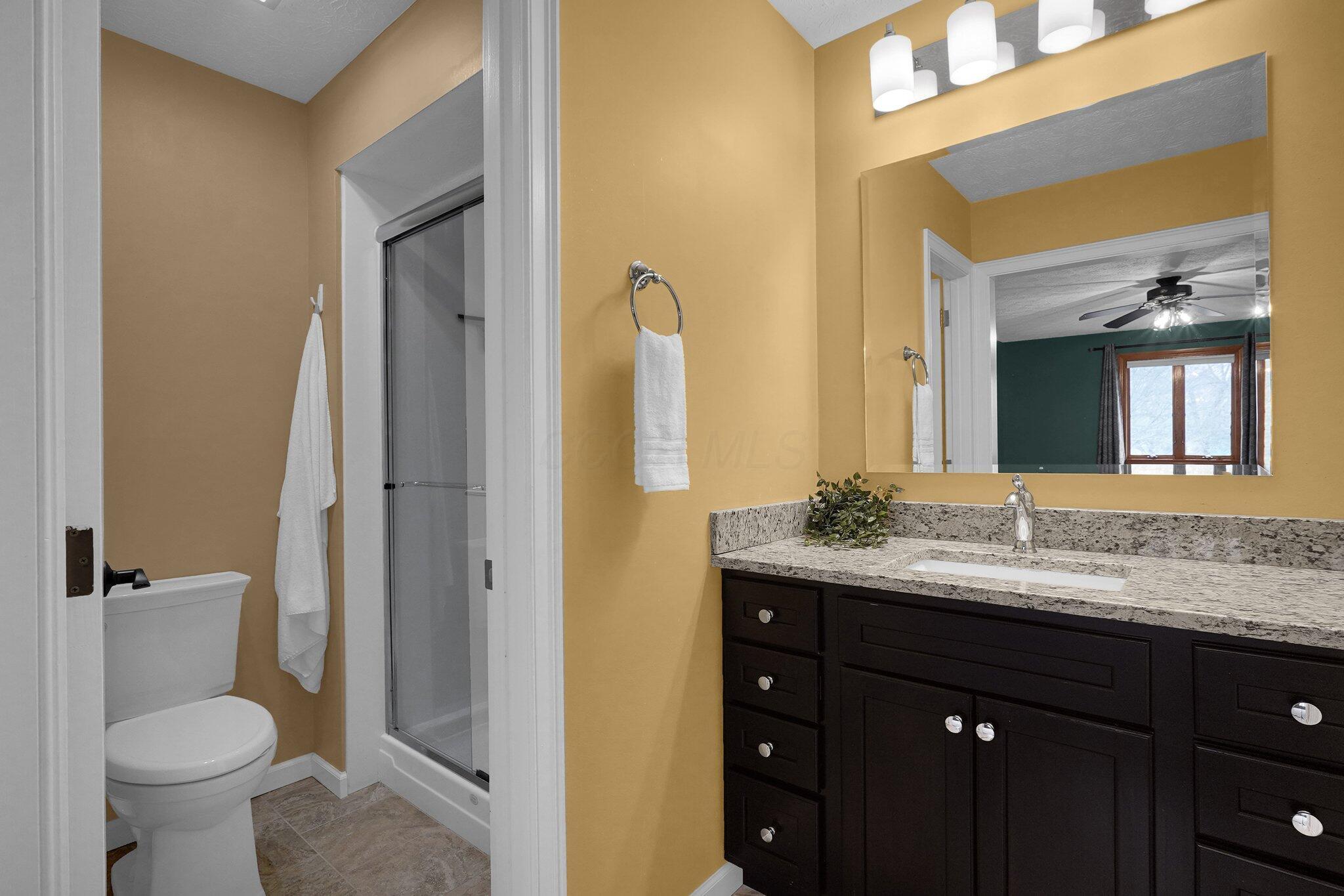 882 Helenhurst Court