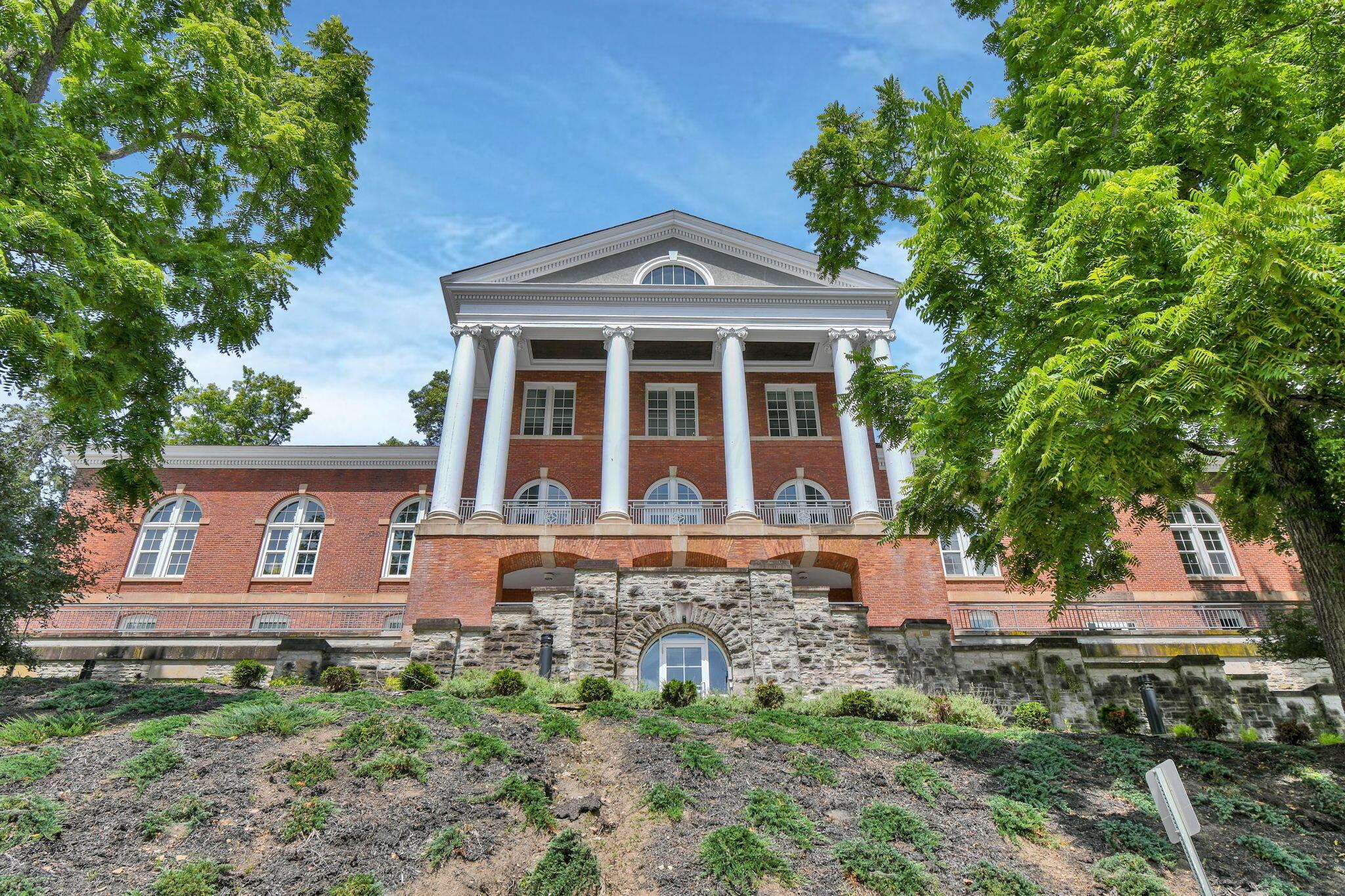 225 Willow Bend Drive