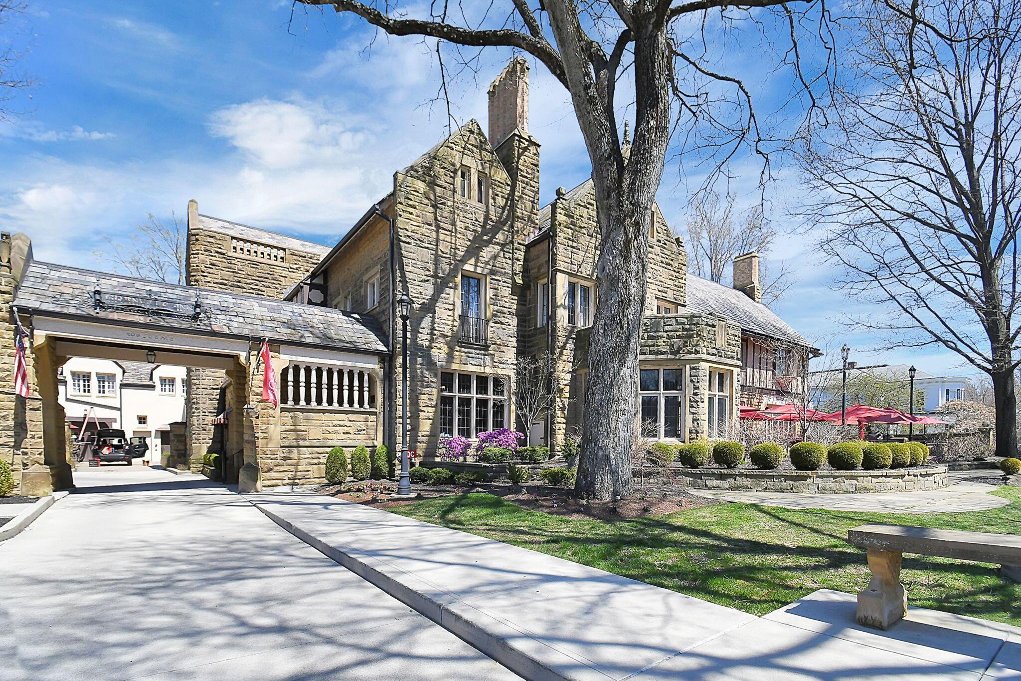 225 Willow Bend Drive