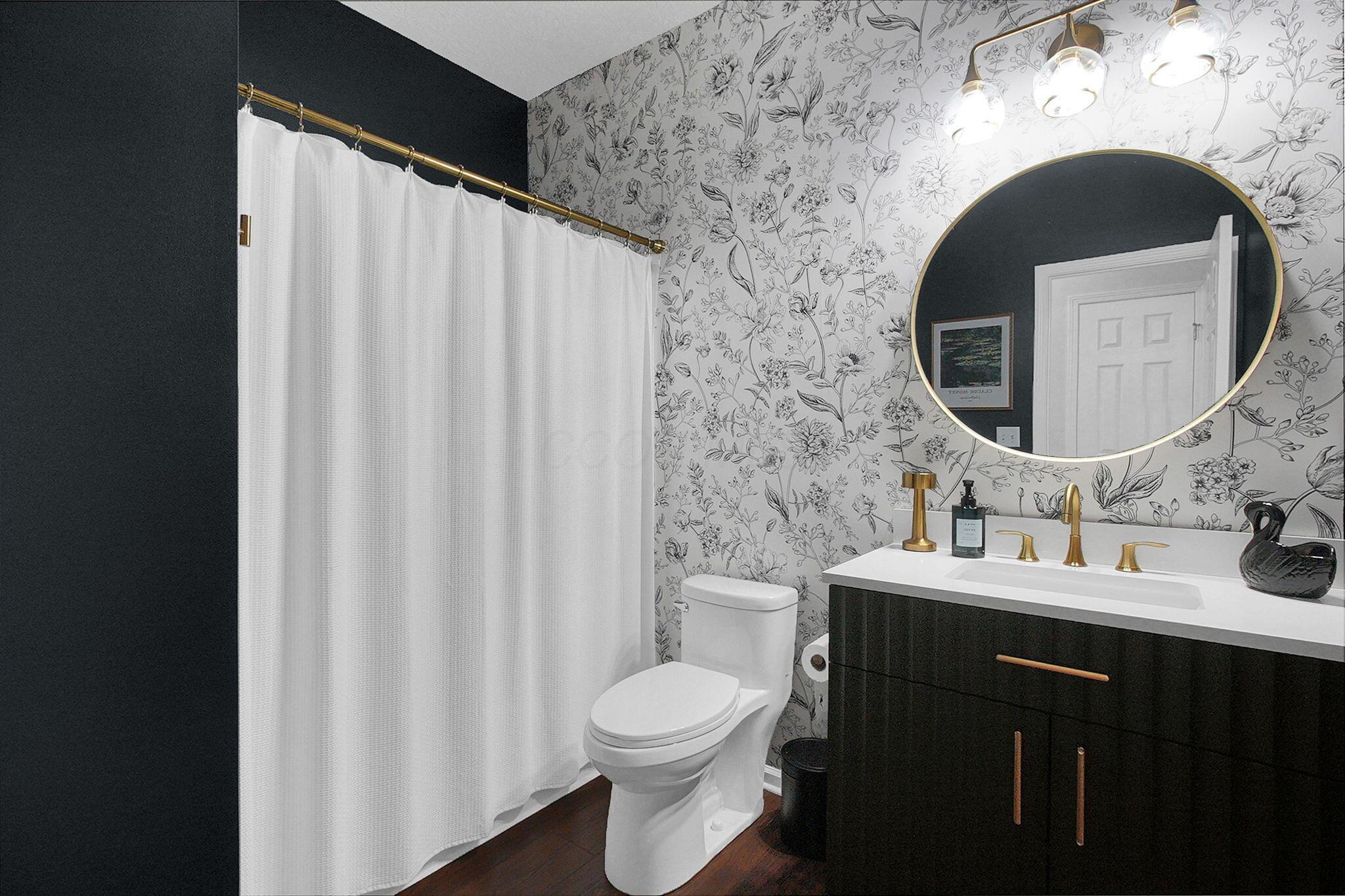 6428 Fox Hollow Drive