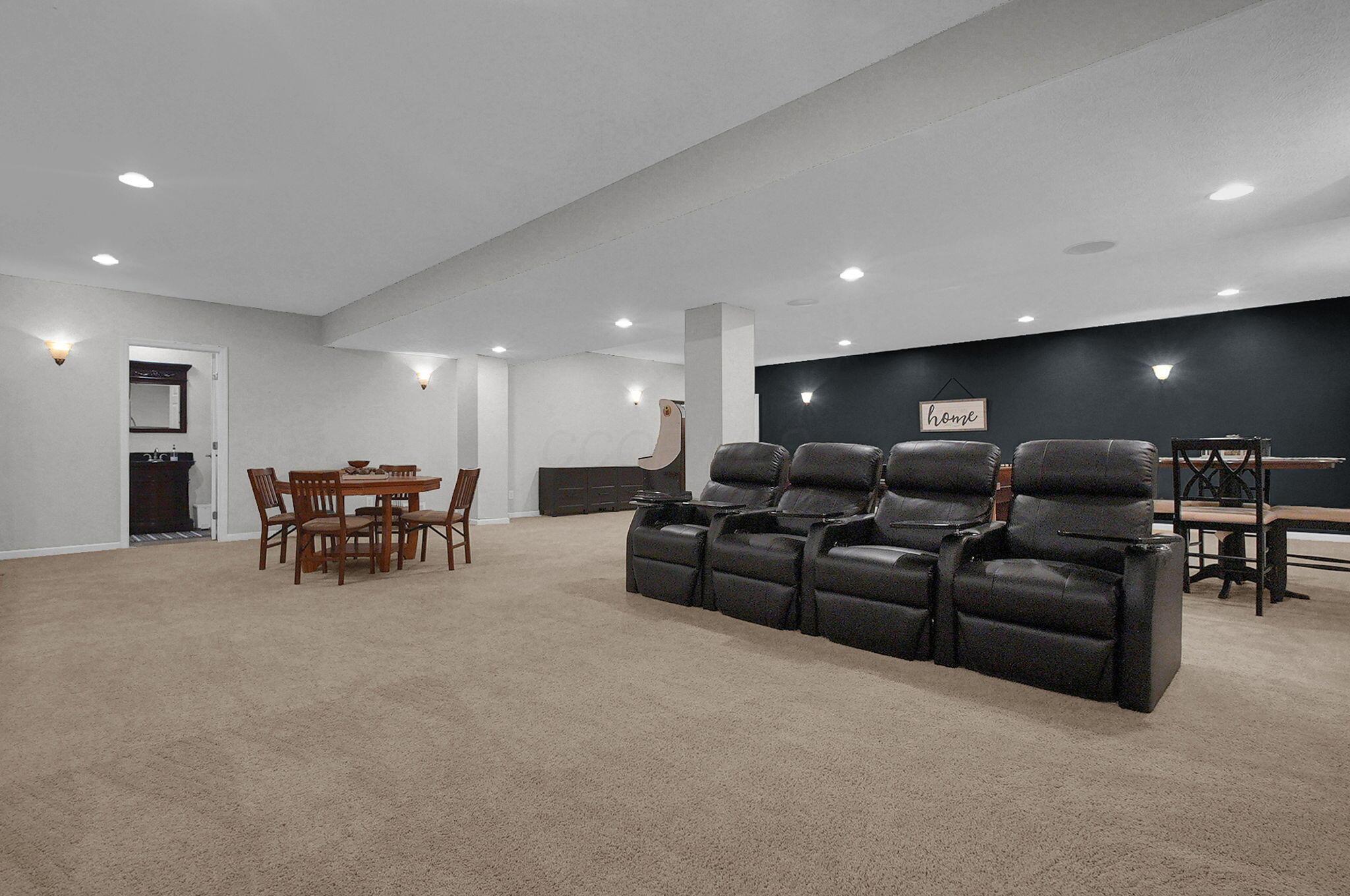 6428 Fox Hollow Drive