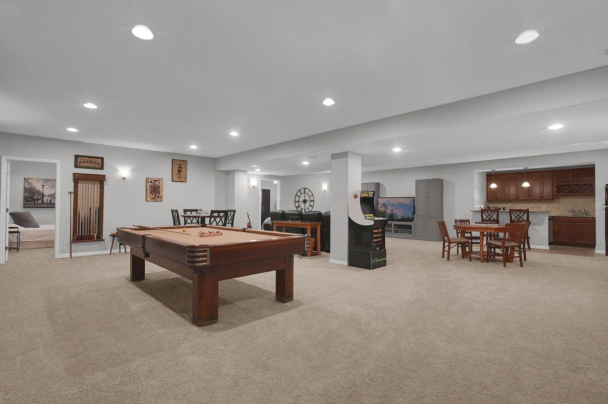 6428 Fox Hollow Drive