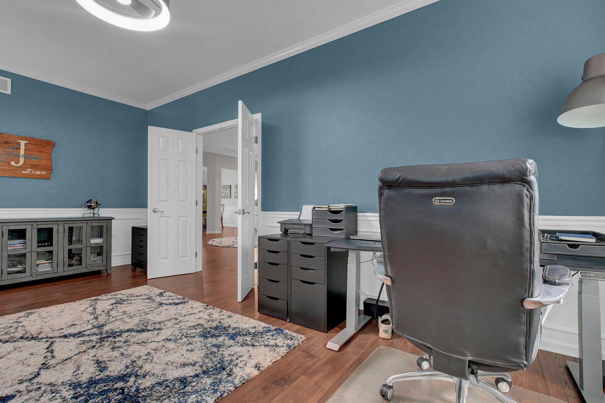 6428 Fox Hollow Drive