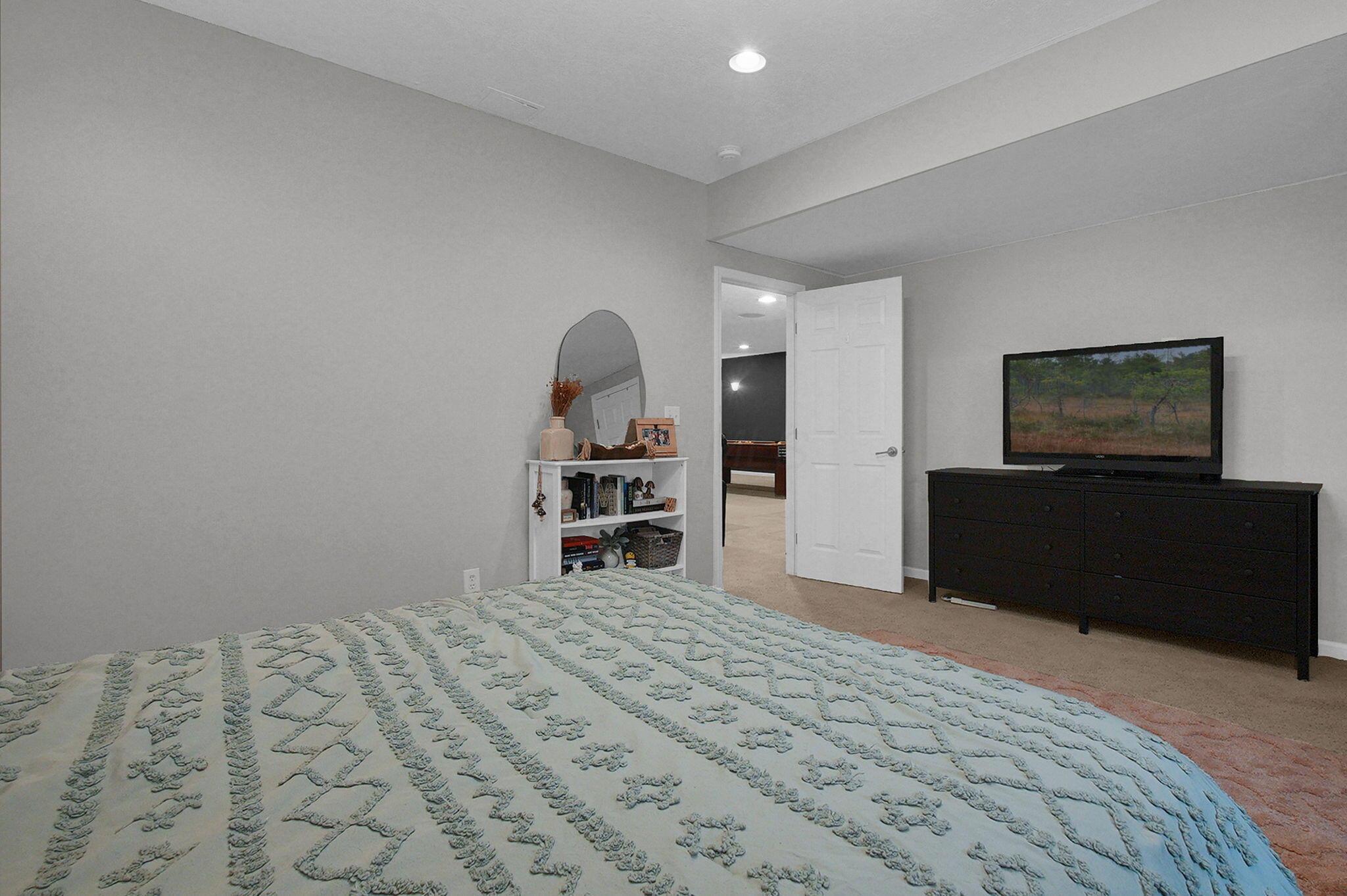 6428 Fox Hollow Drive