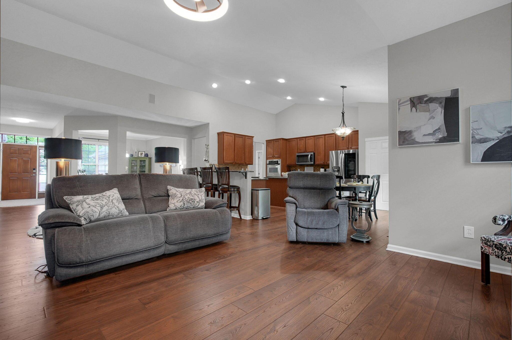 6428 Fox Hollow Drive