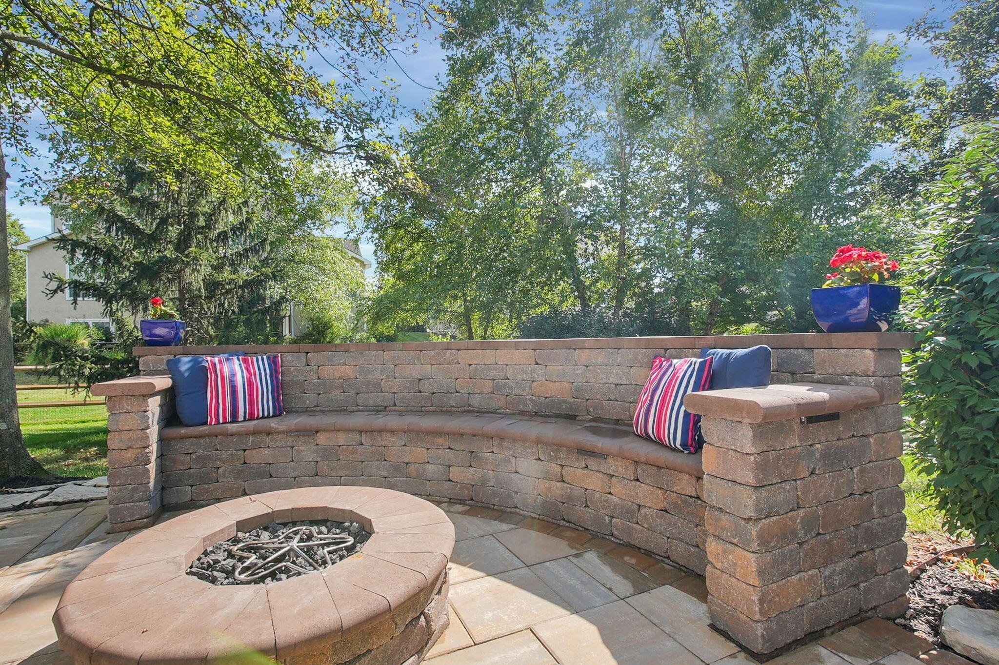 6428 Fox Hollow Drive