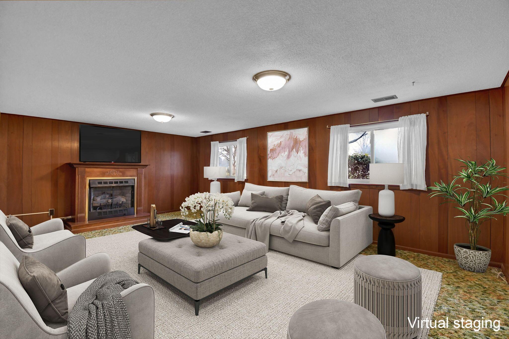 1382 Sherwood Downs E