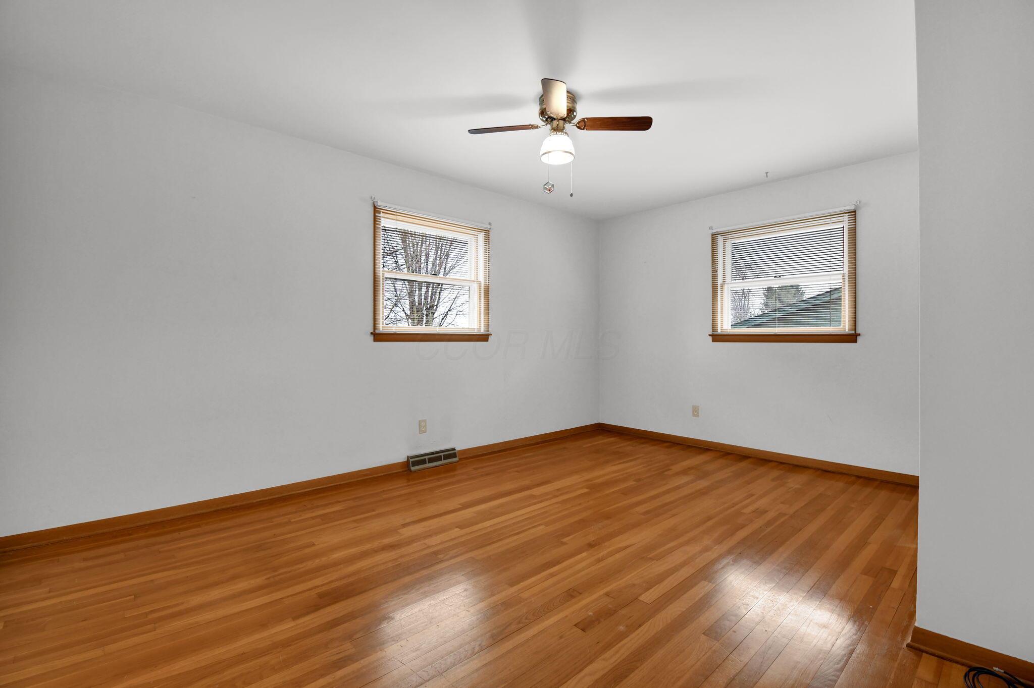 1382 Sherwood Downs E