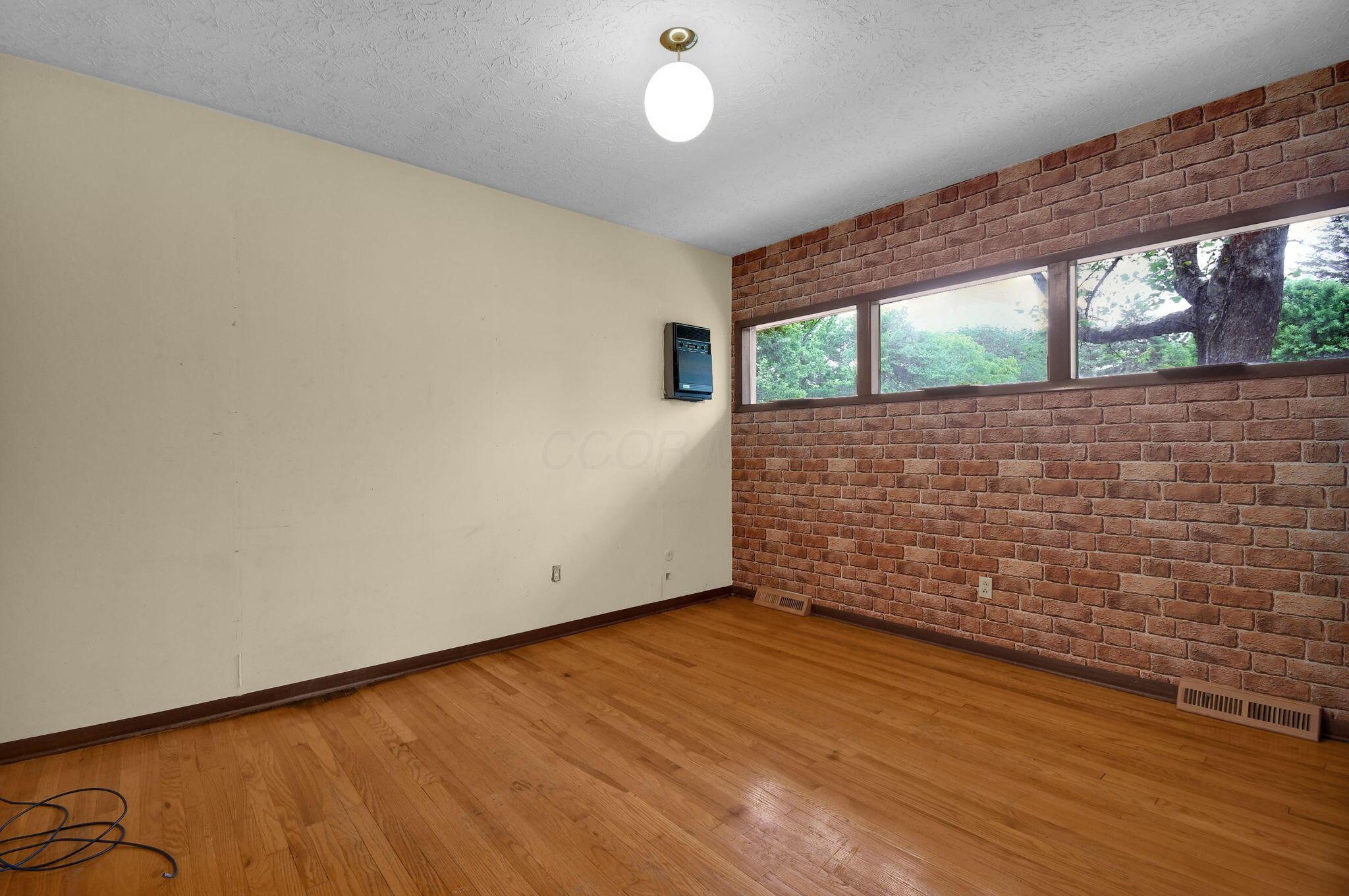 5650 Indian Mound Court