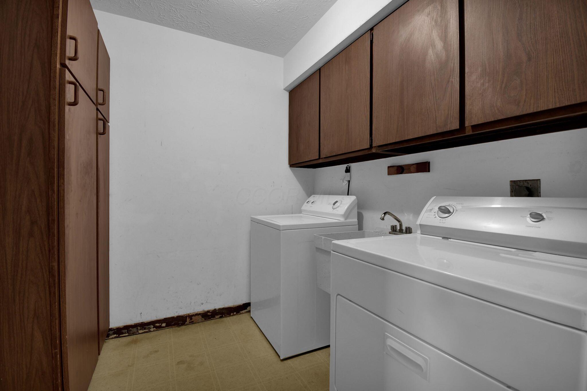 5650 Indian Mound Court