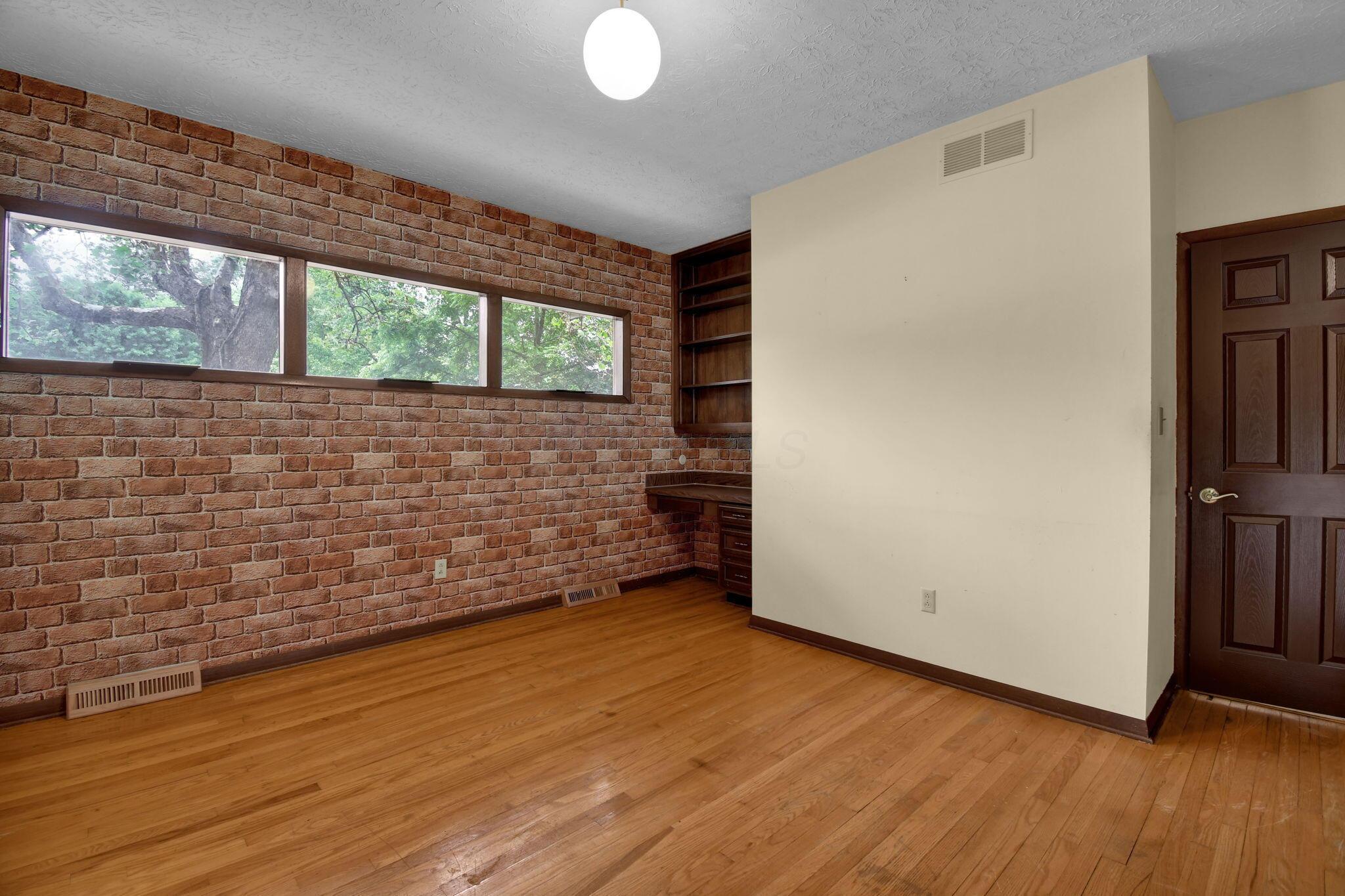 5650 Indian Mound Court