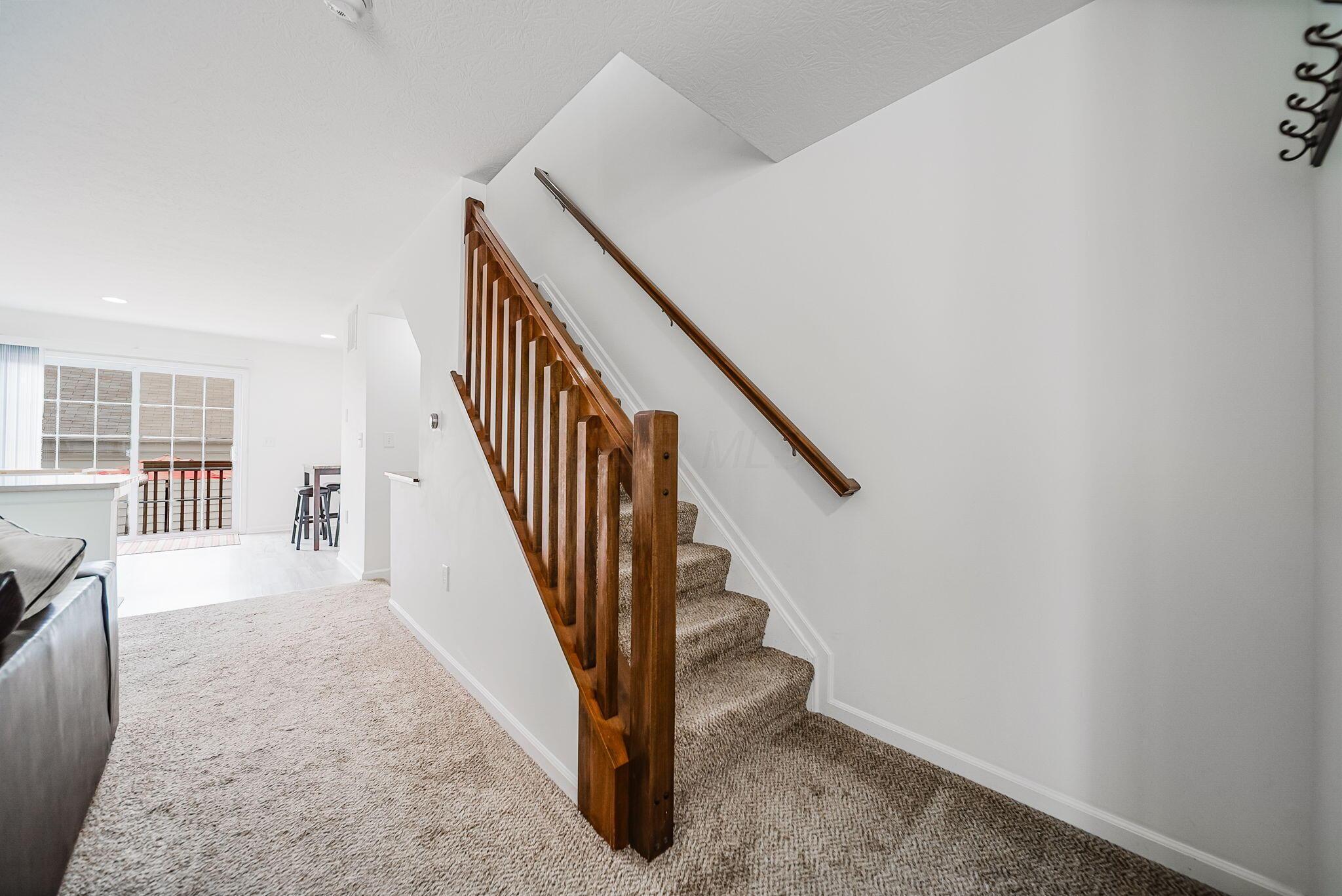 6186 Needletail Road, 66