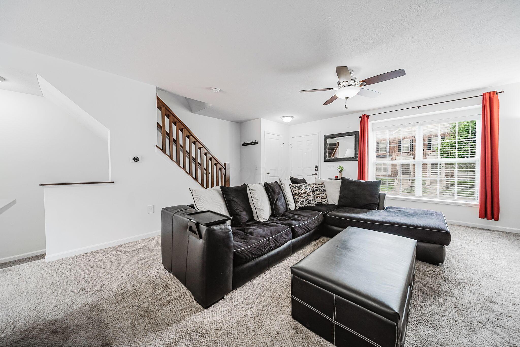6186 Needletail Road, 66
