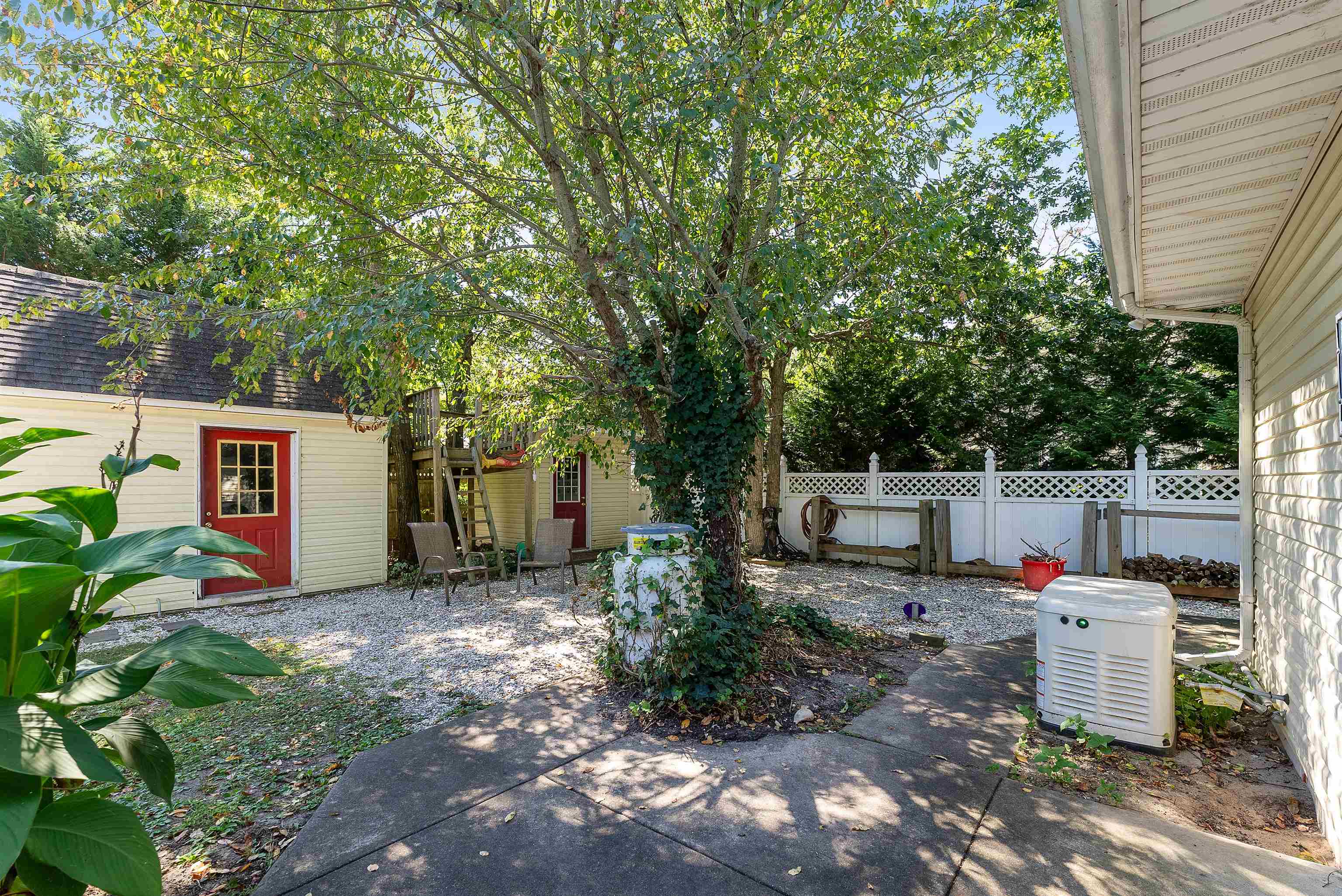 301 Oceanwoods Avenue