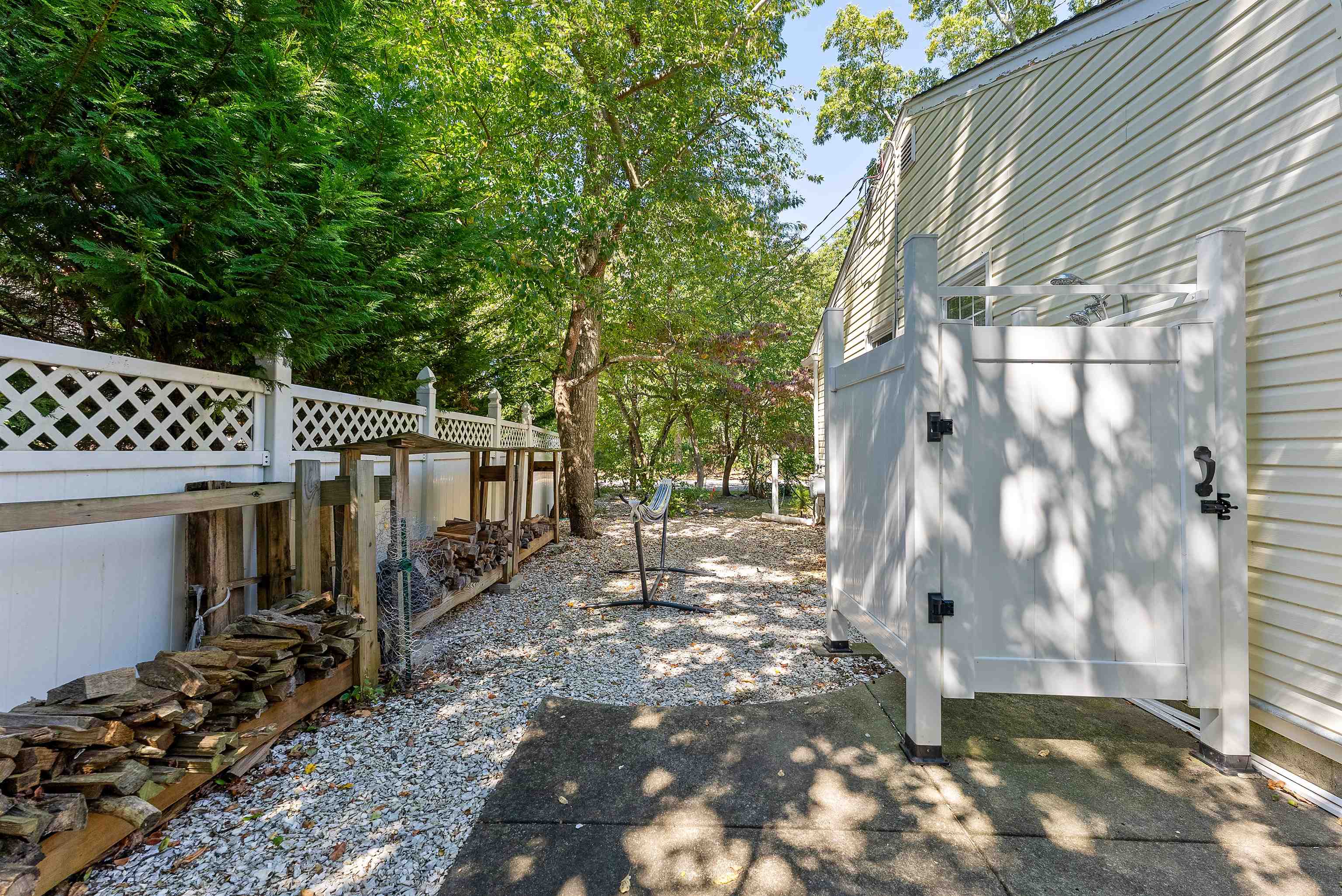 301 Oceanwoods Avenue