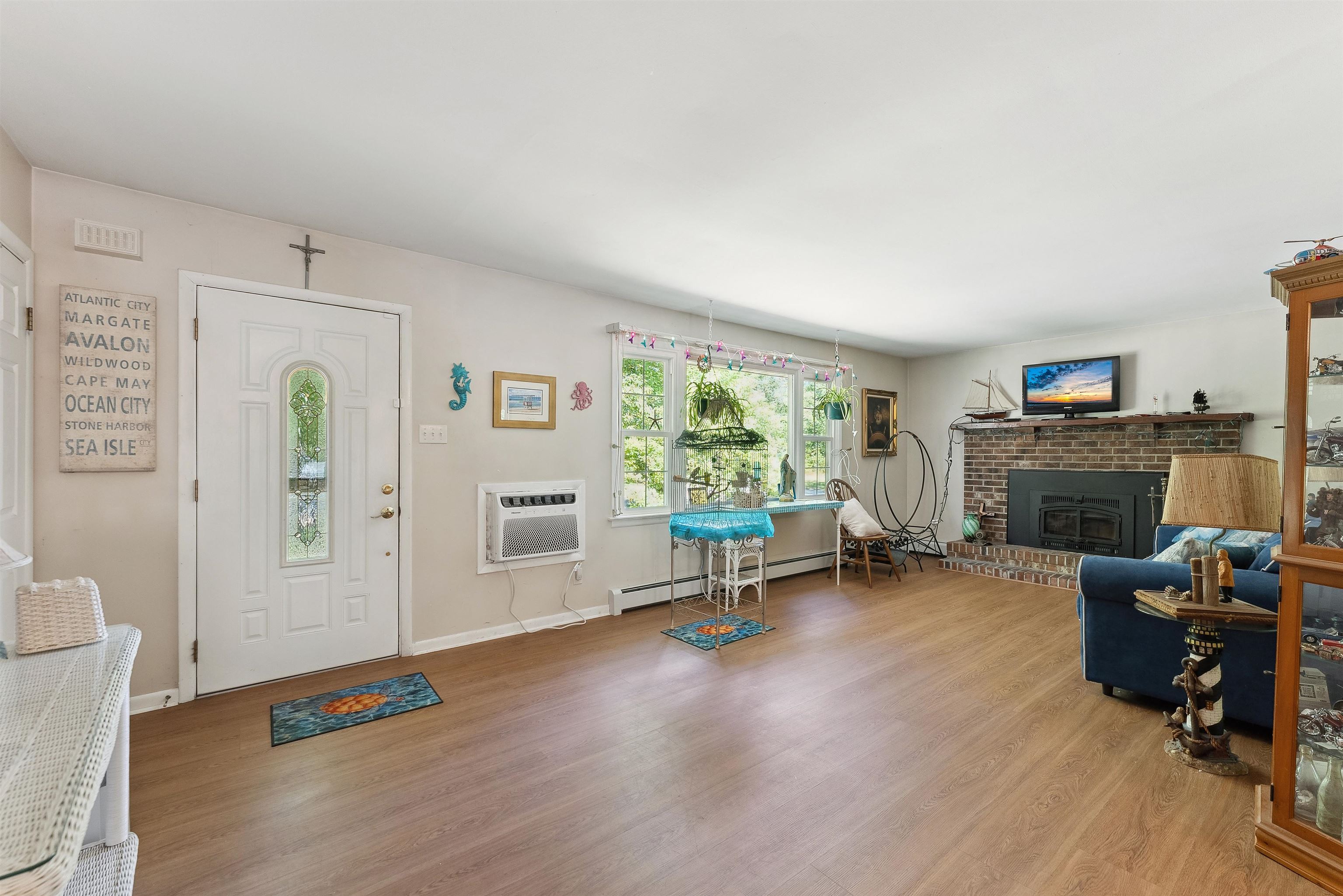 301 Oceanwoods Avenue