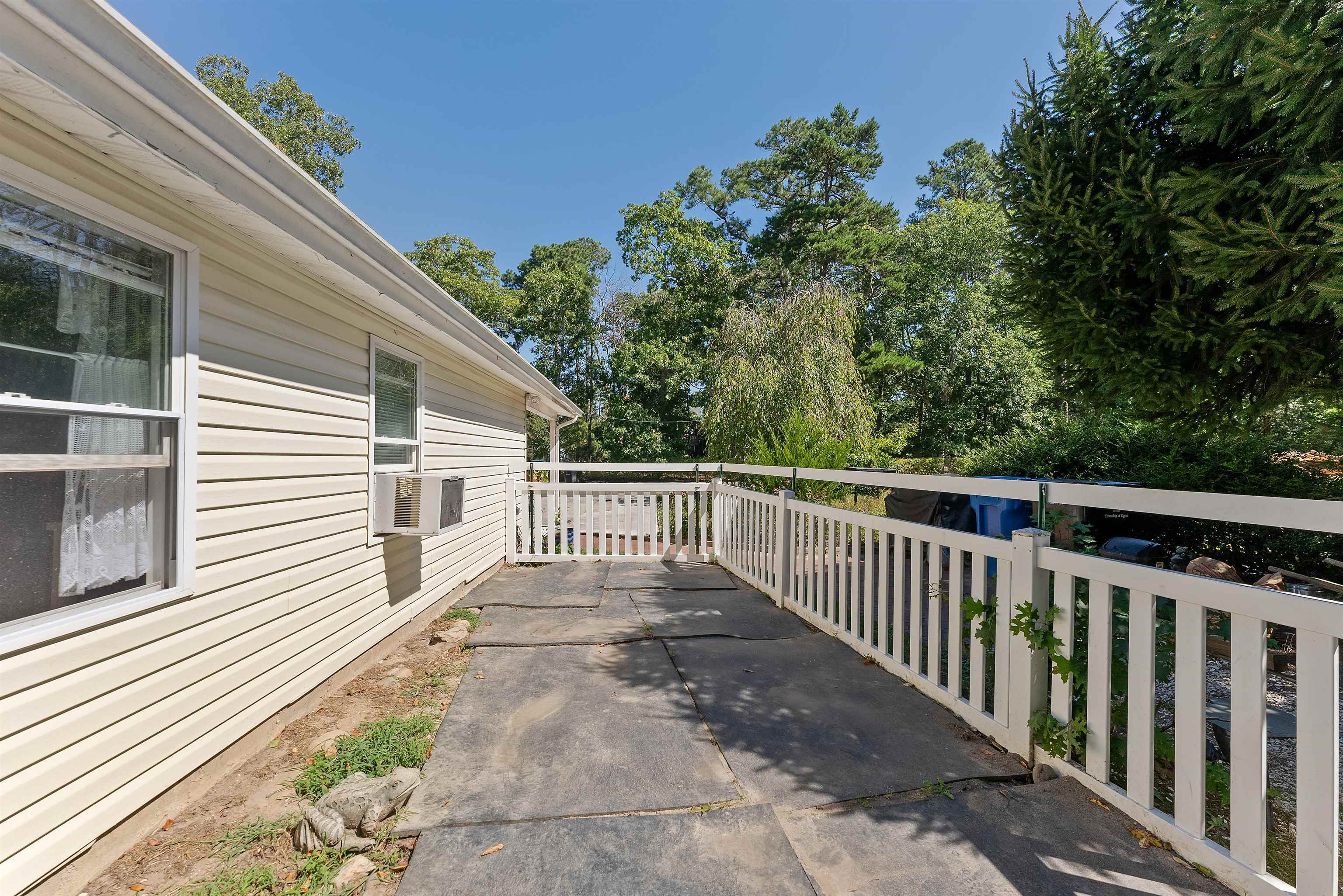 301 Oceanwoods Avenue