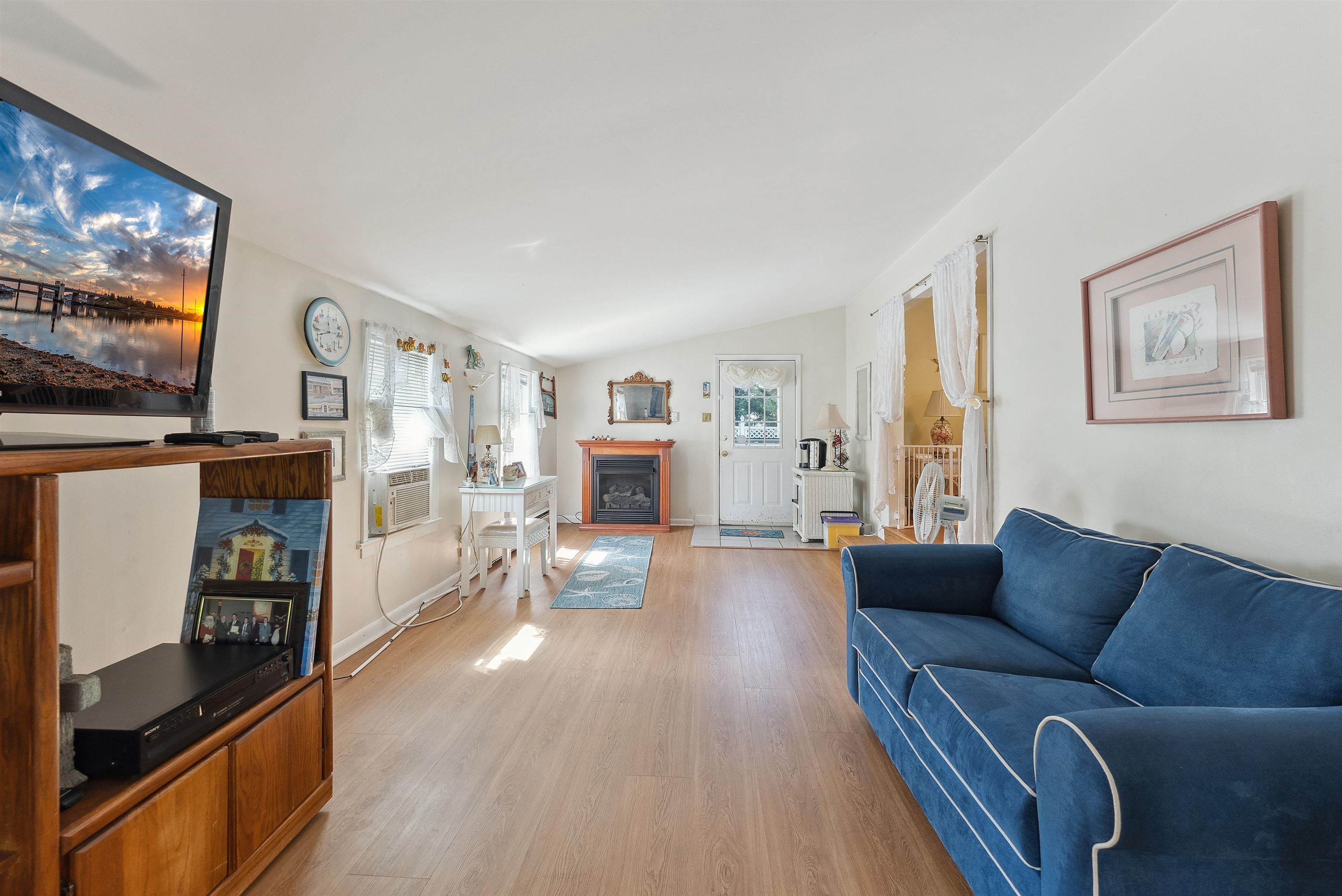 301 Oceanwoods Avenue