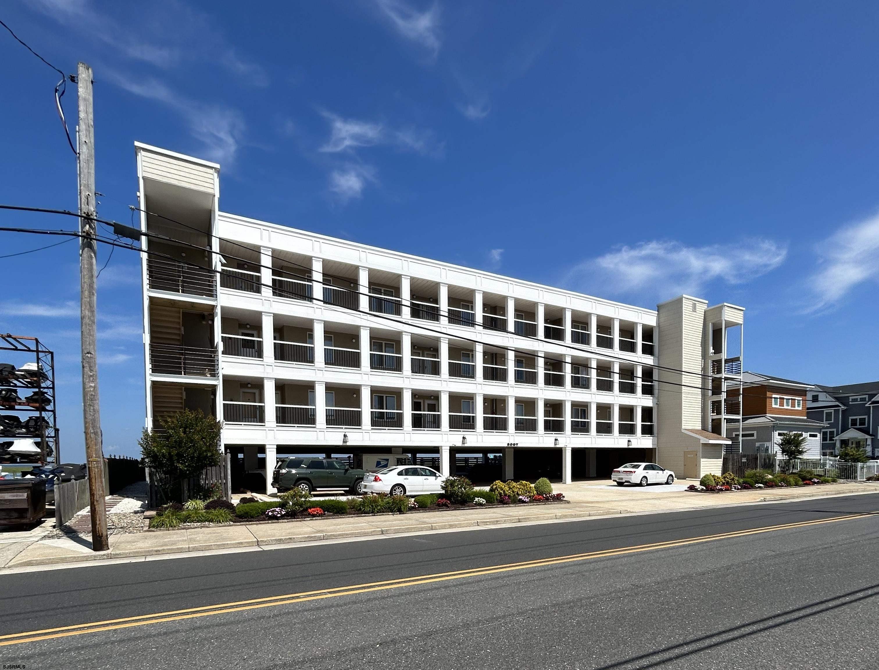 3007 Bayshore Ave Unit 12