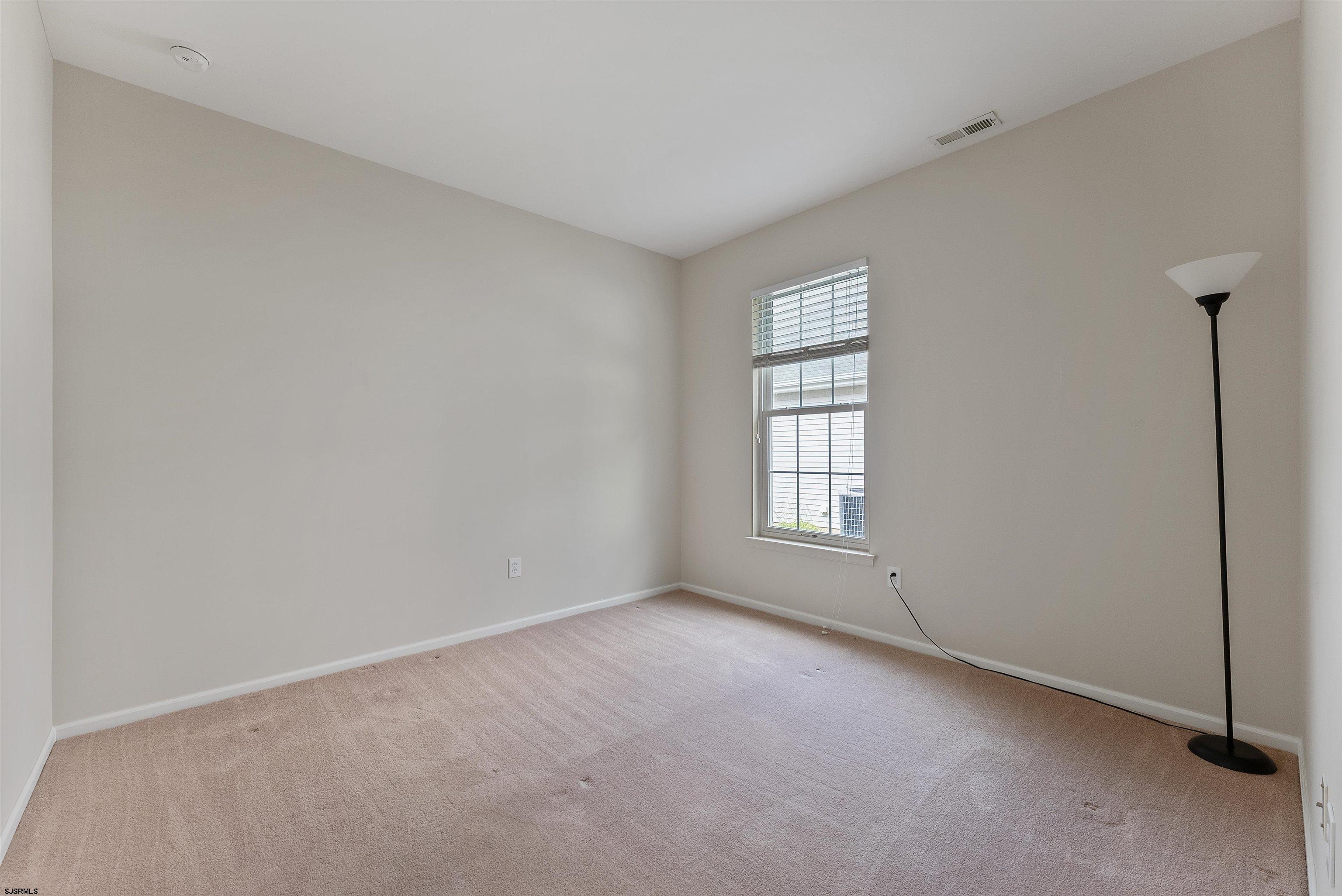 216 Lily Road
