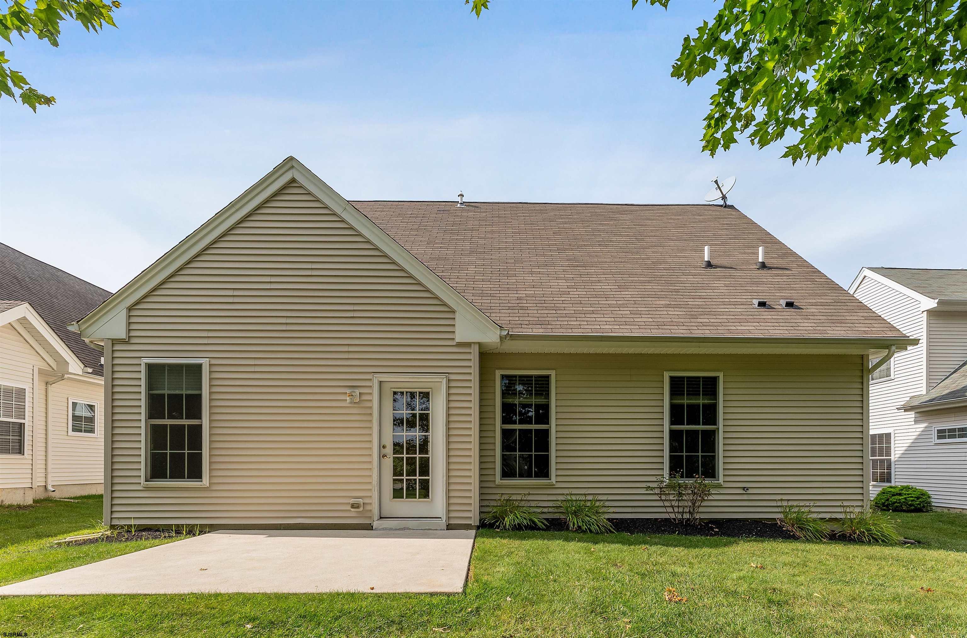 216 Lily Road