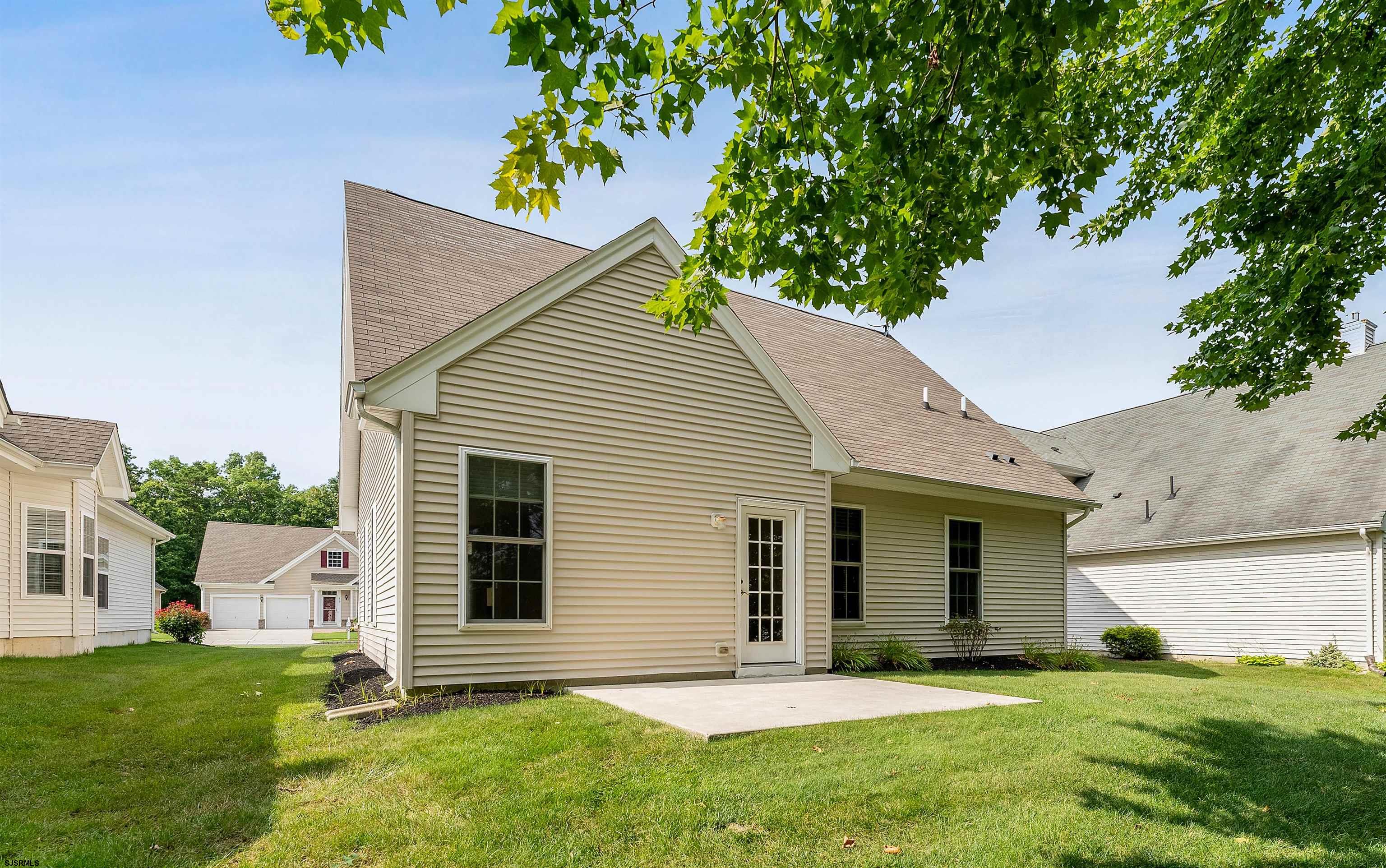 216 Lily Road