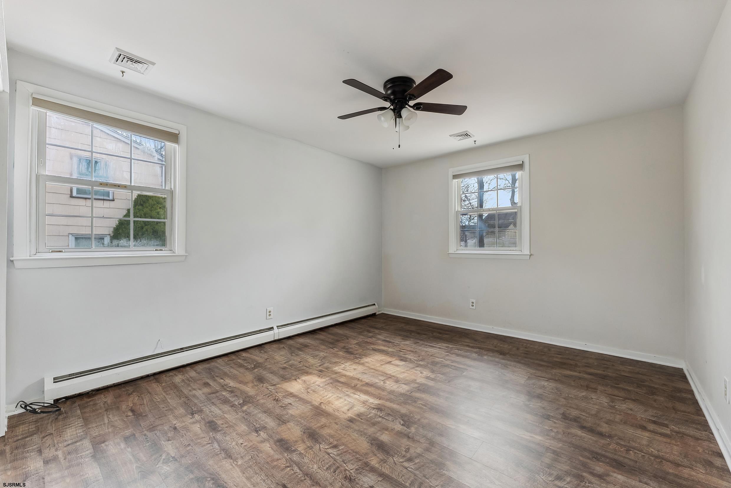 3 Edgewood Dr