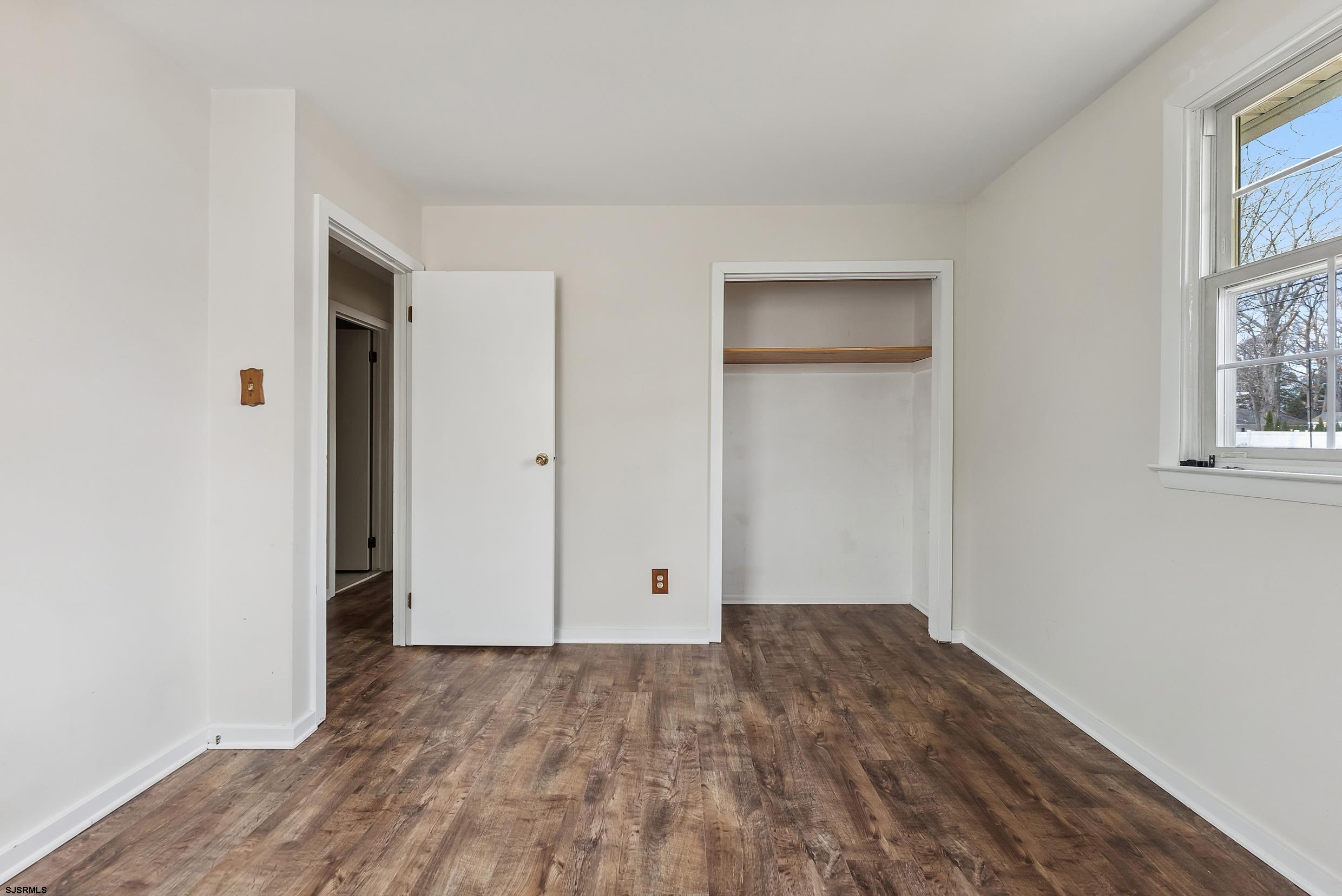 3 Edgewood Dr