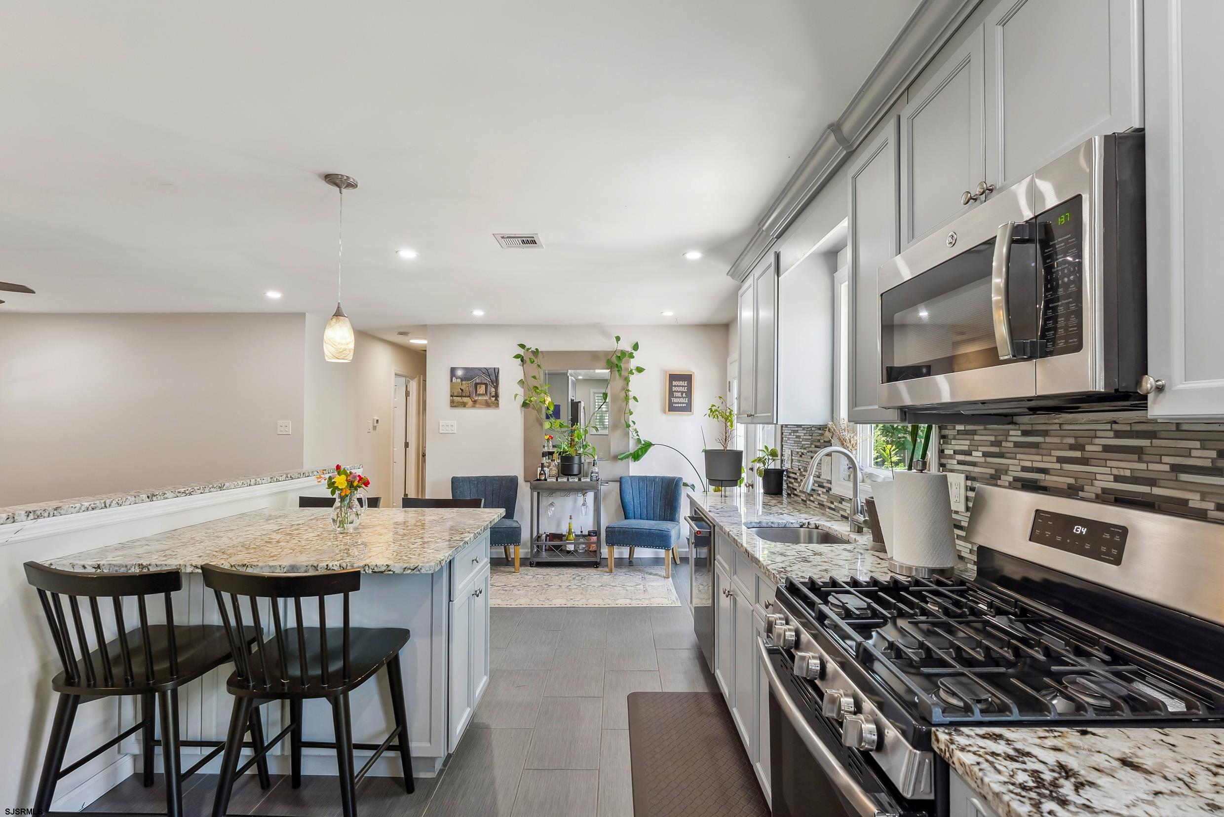 112 Drexel Ave