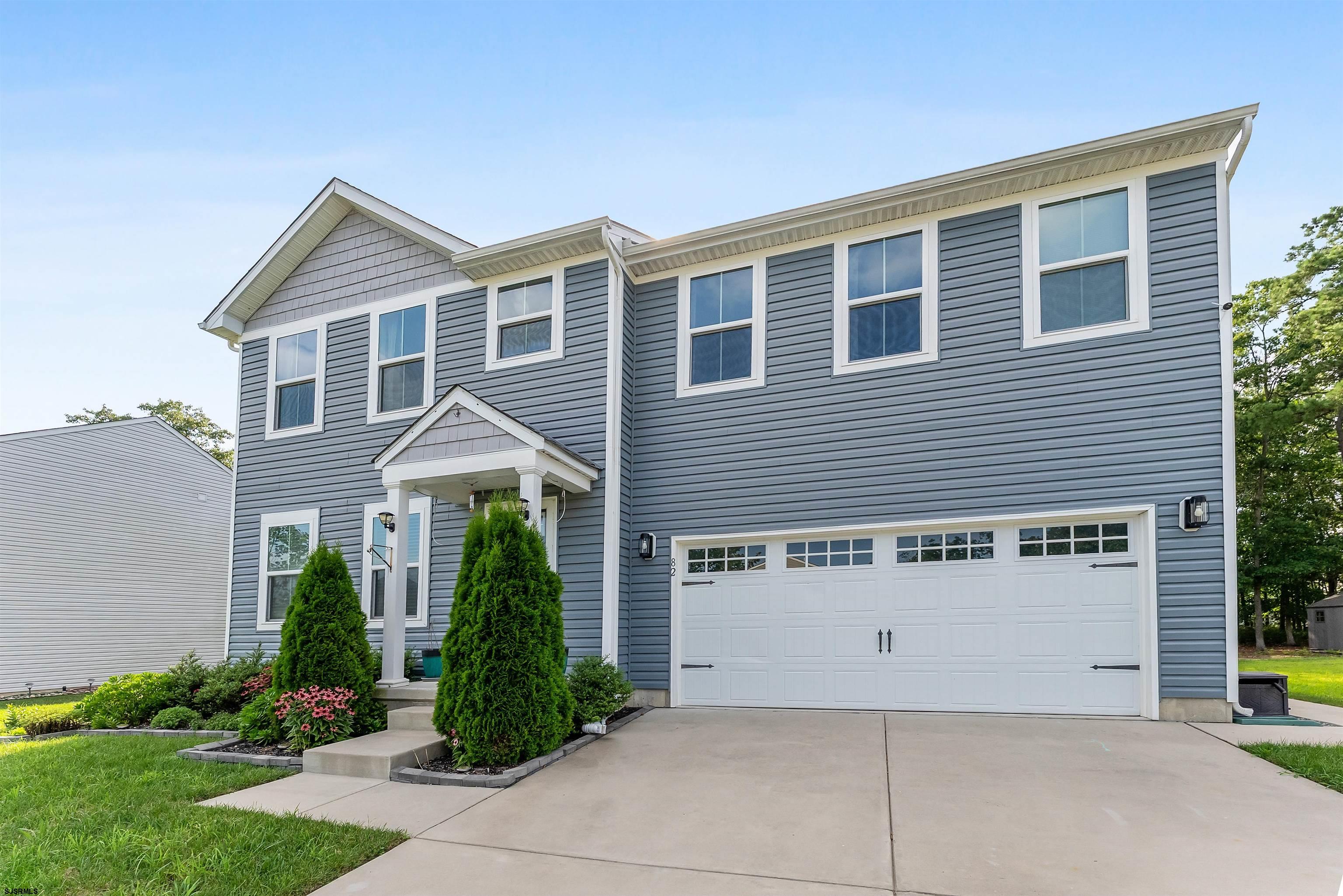 82 Galleria Ave