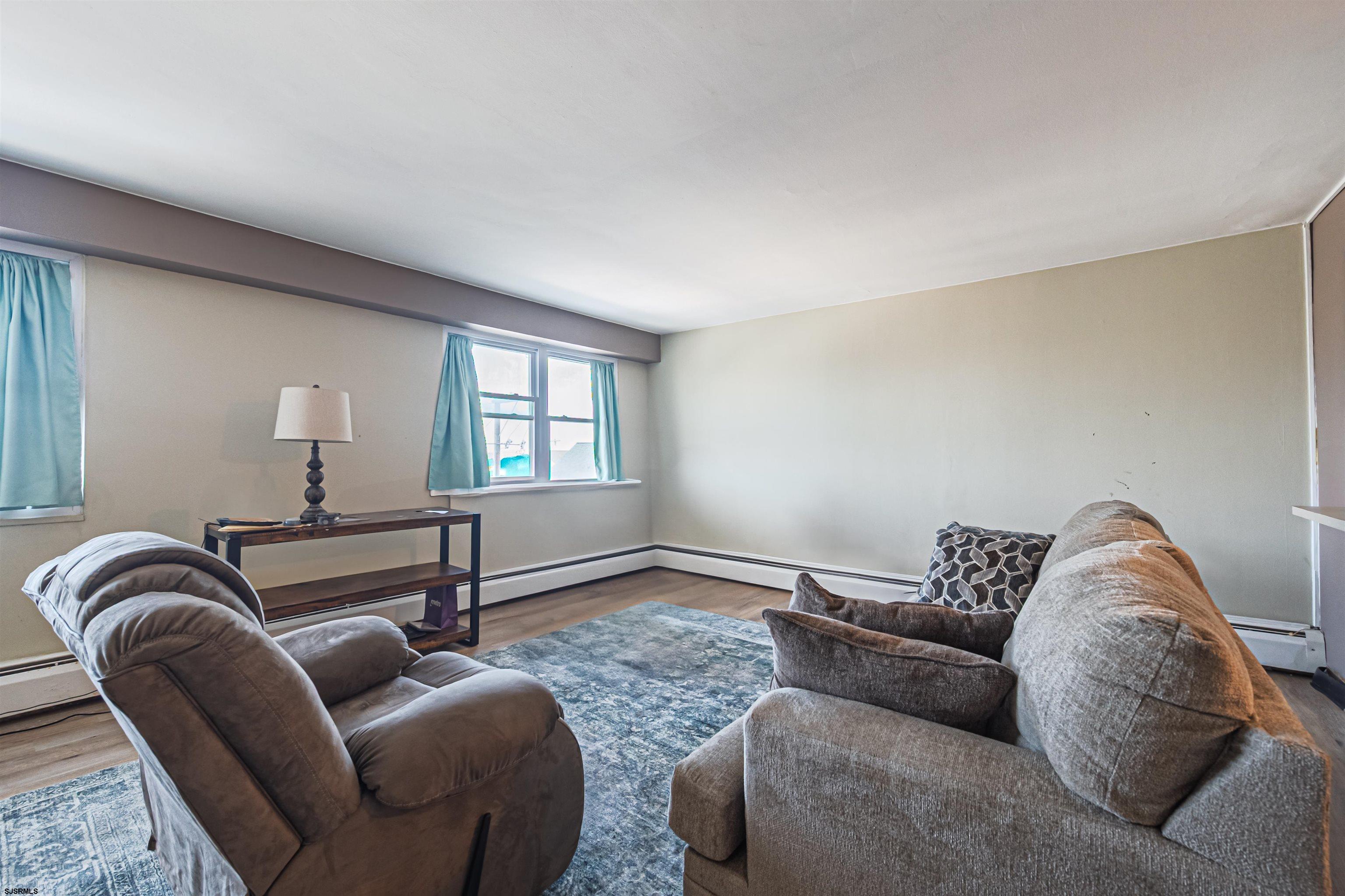 3817 Ventnor Ave Unit: 304