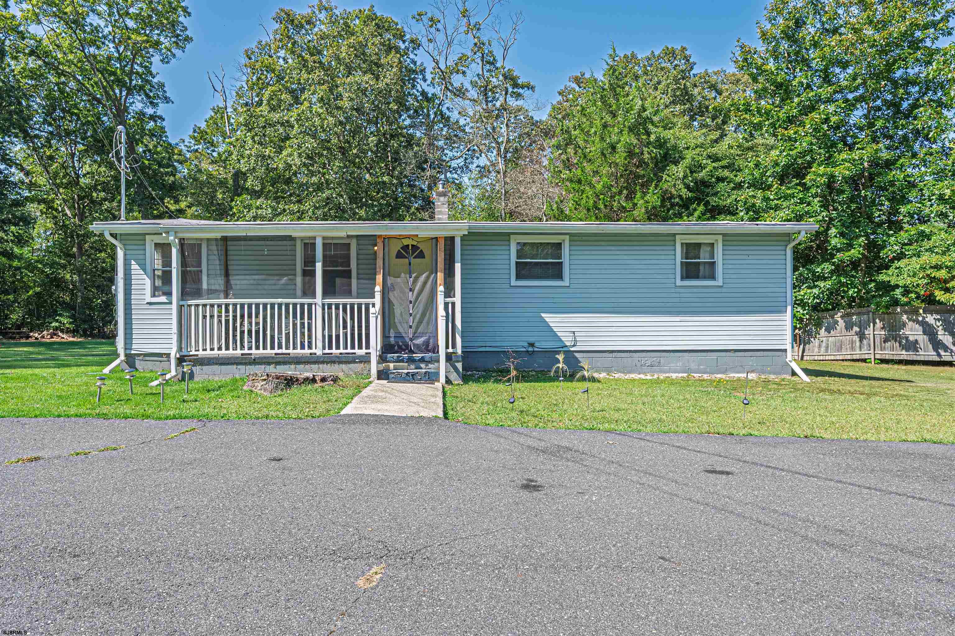 311 Woodruff Carmel Rd