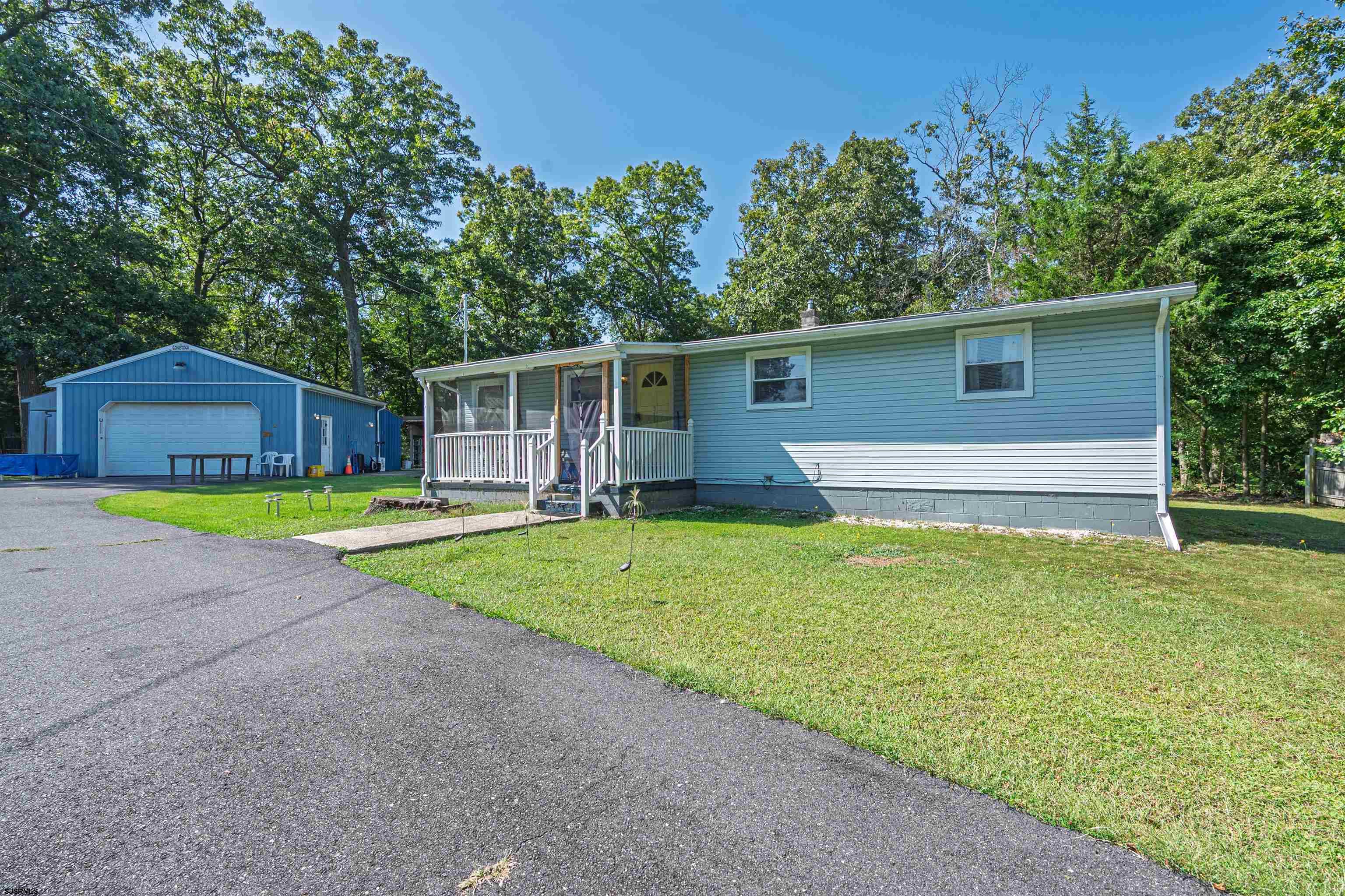 311 Woodruff Carmel Rd