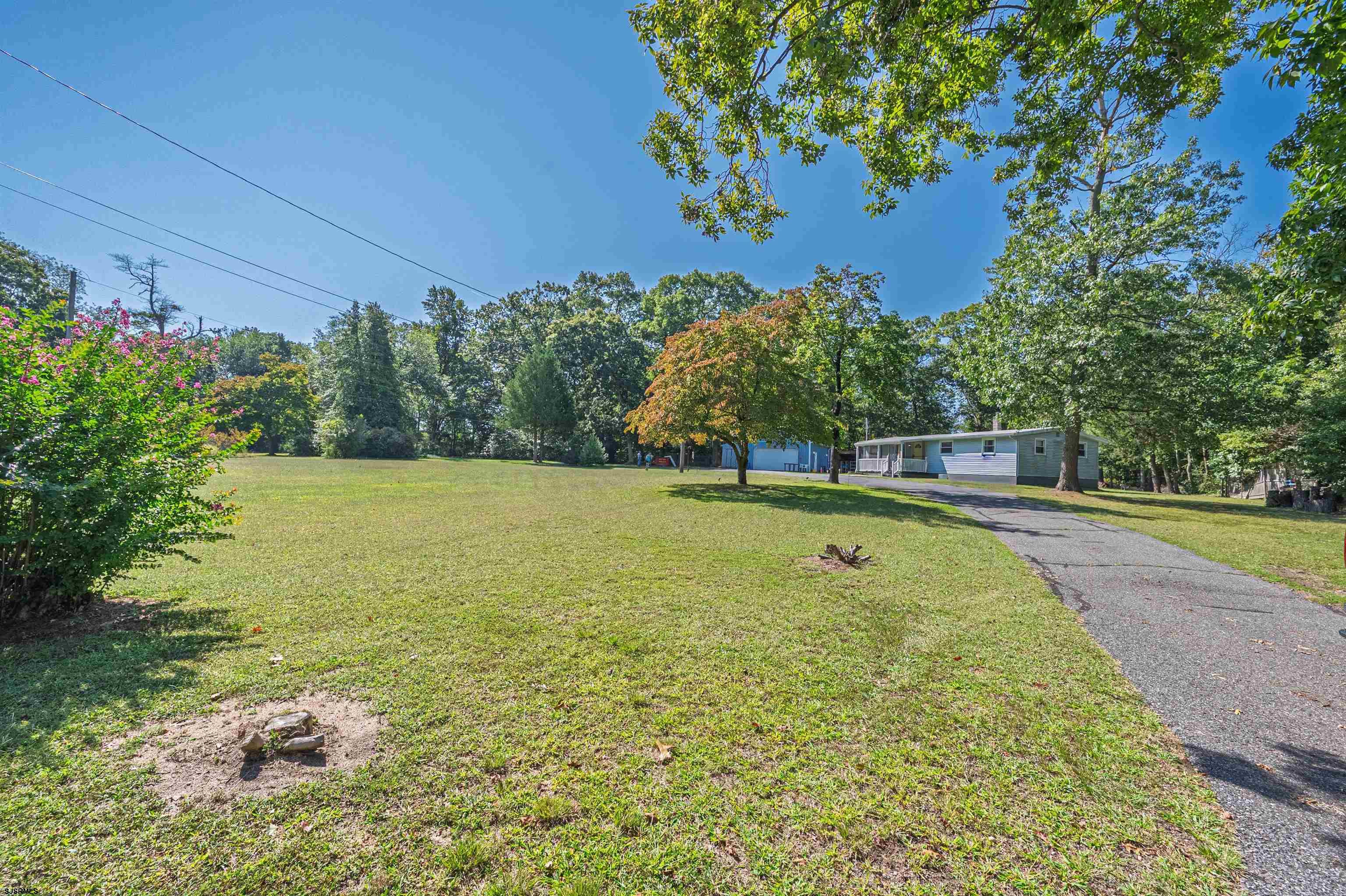 311 Woodruff Carmel Rd