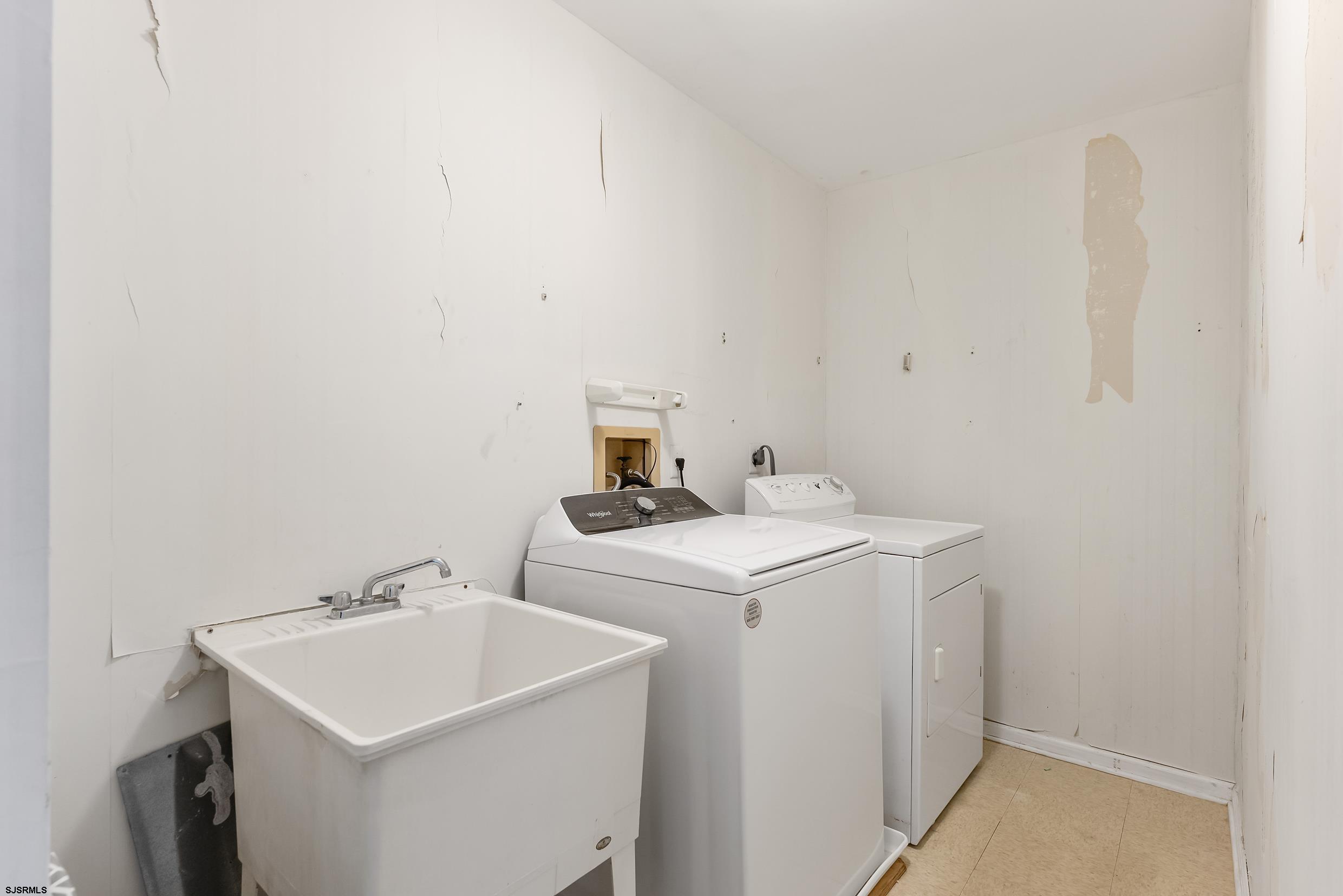 57 Anchorage Ct Unit: 705