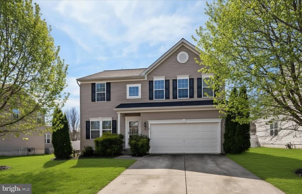 8 REMBRANDT WAY