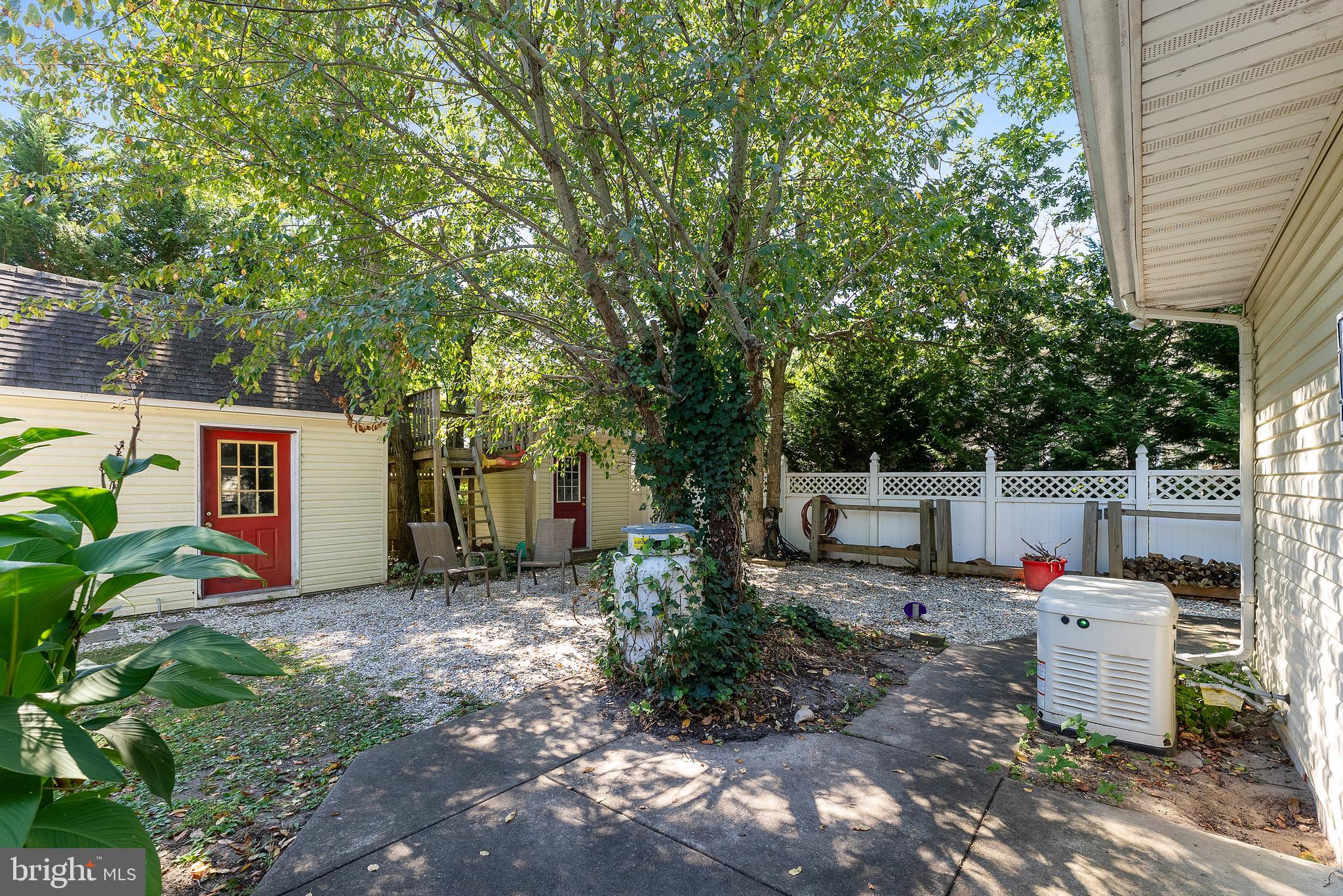 301 Oceanwoods Ave